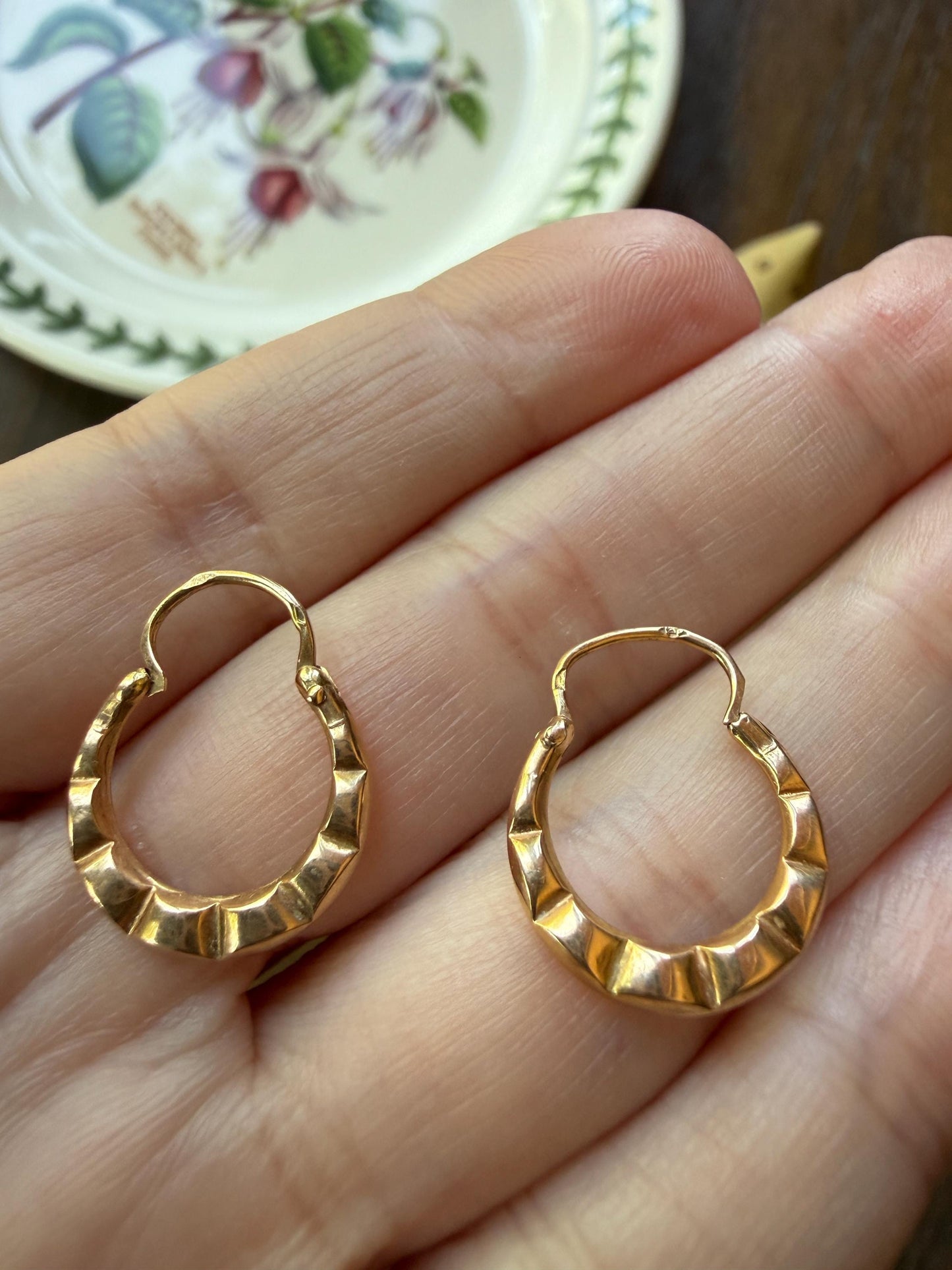 French Vintage CREOLE Hoop EARRINGS 18k Gold Dangle Scalloped Shimmering Gypsy Earstack