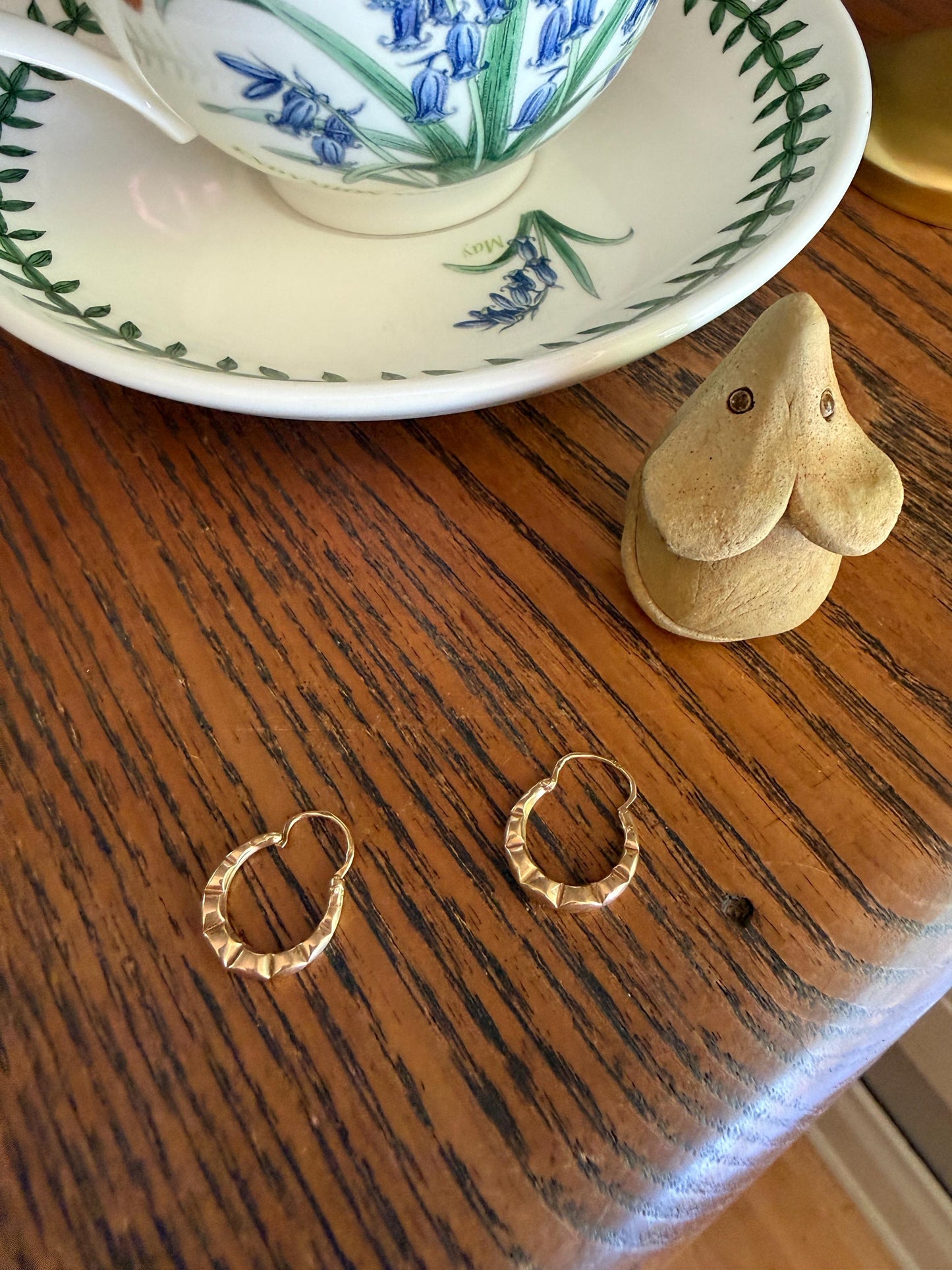 French Vintage CREOLE Hoop EARRINGS 18k Gold Dangle Scalloped Shimmering Gypsy Earstack