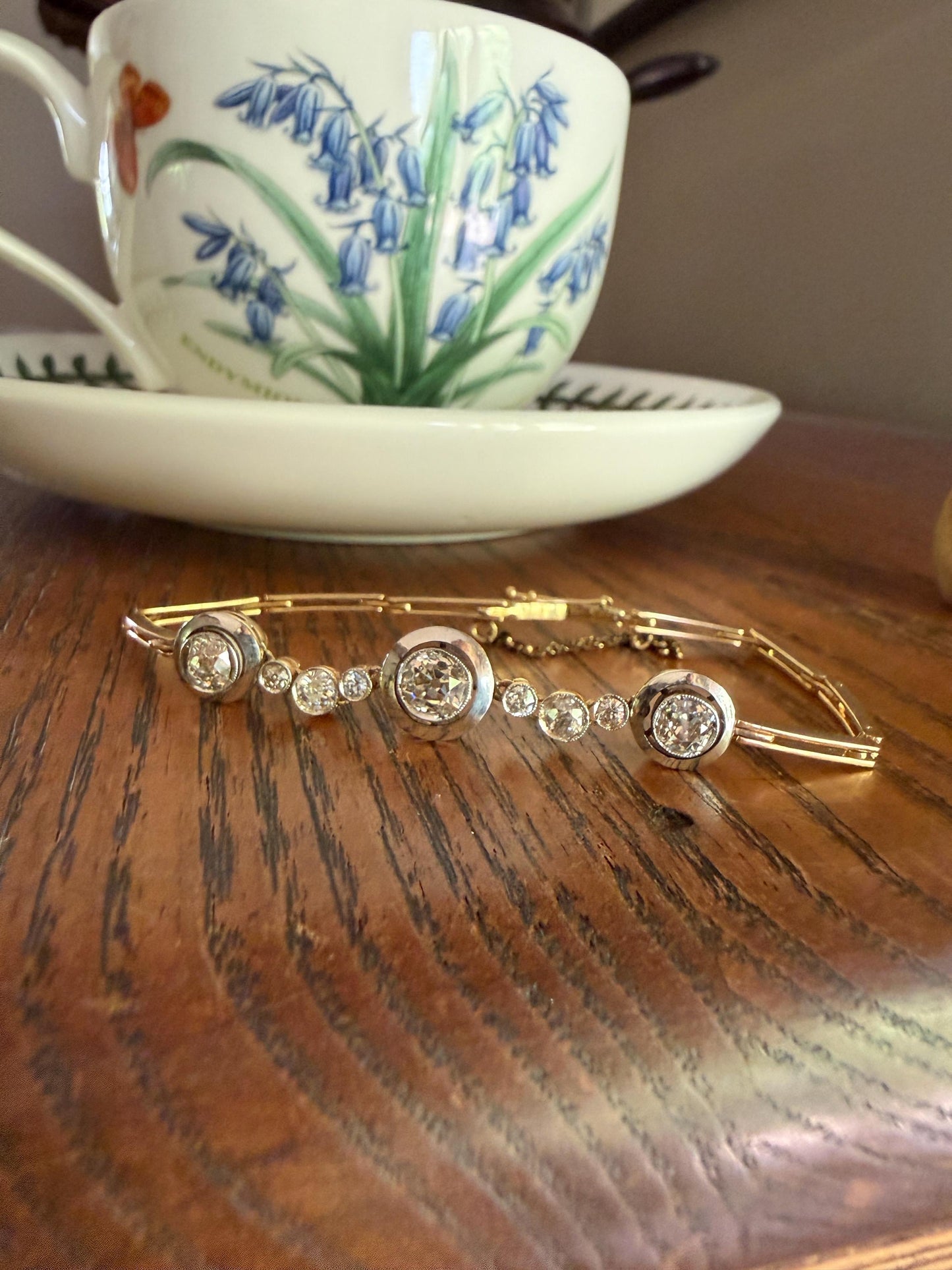 ANTIQUE 2.35 Carat Tdw Old Mine Cut DIAMOND Bracelet 18k Gold Comfortable Target Halo Bullseye Bezel Paperclip Link Chain 2.35Ctw OMC