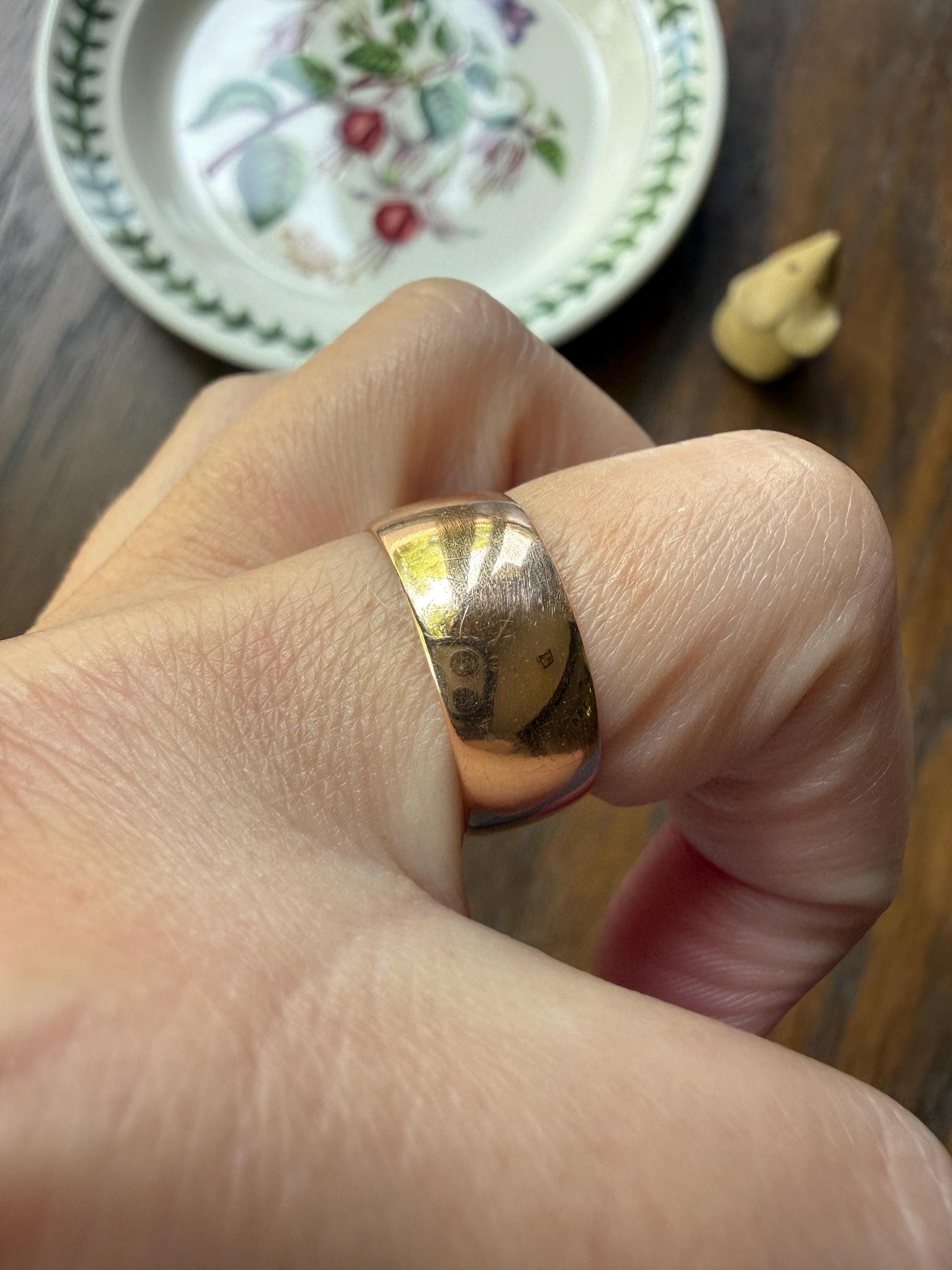 Victorian ANTIQUE Extra WIDE 7.7mm Wedding Band Engraved Ring 14k Gold Solid Romantic Stacker