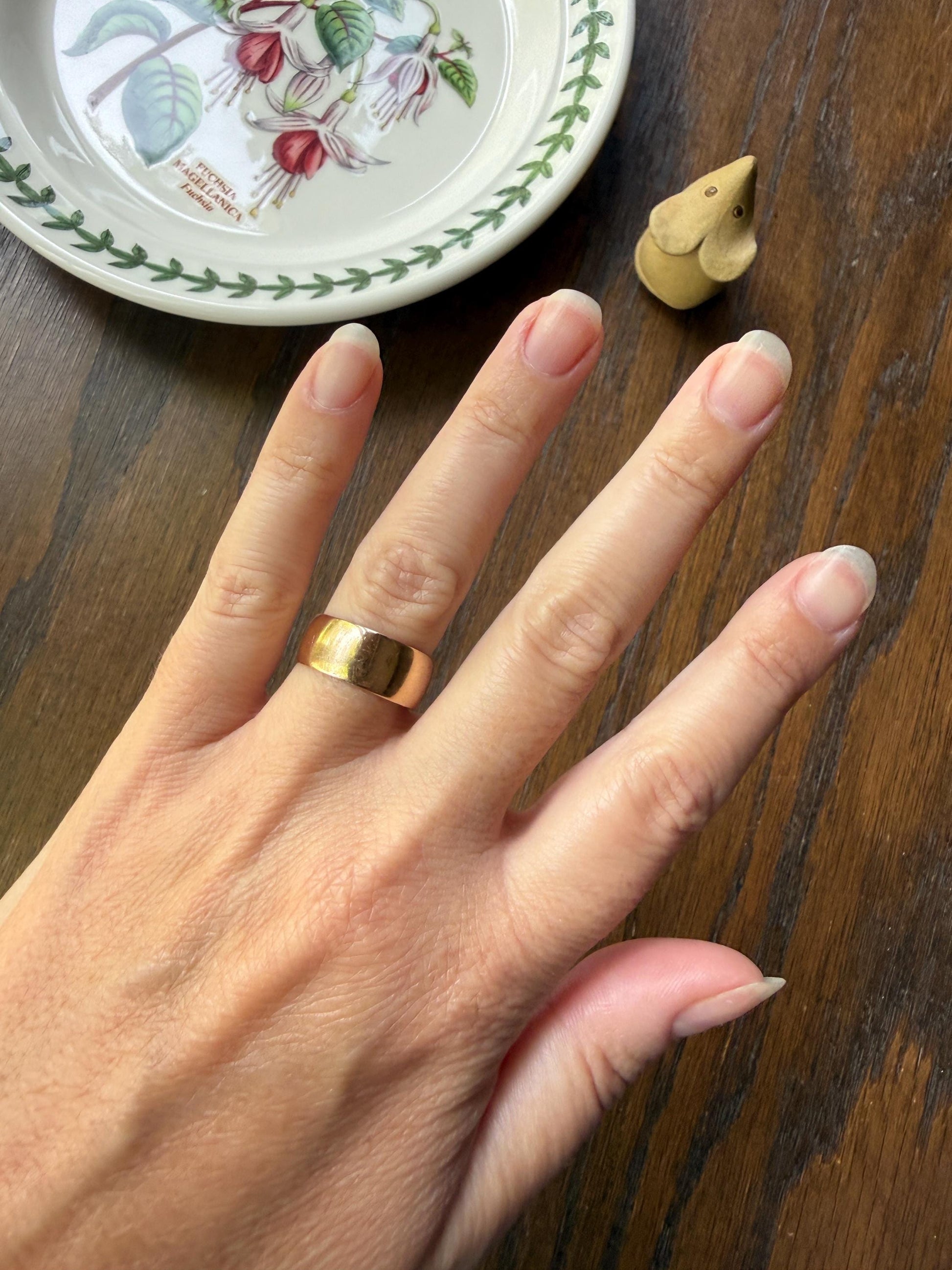 Victorian ANTIQUE Extra WIDE 7.7mm Wedding Band Engraved Ring 14k Gold Solid Romantic Stacker