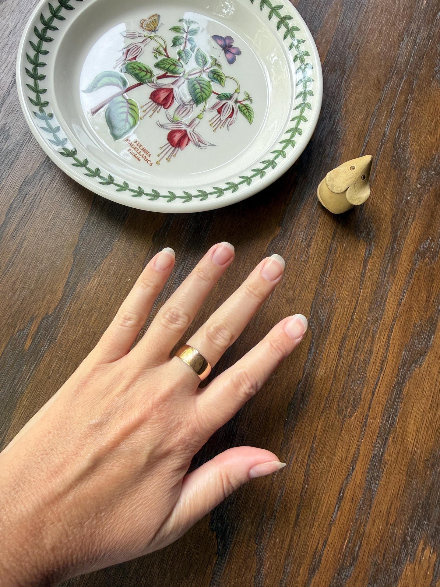Victorian ANTIQUE Extra WIDE 7.7mm Wedding Band Engraved Ring 14k Gold Solid Romantic Stacker