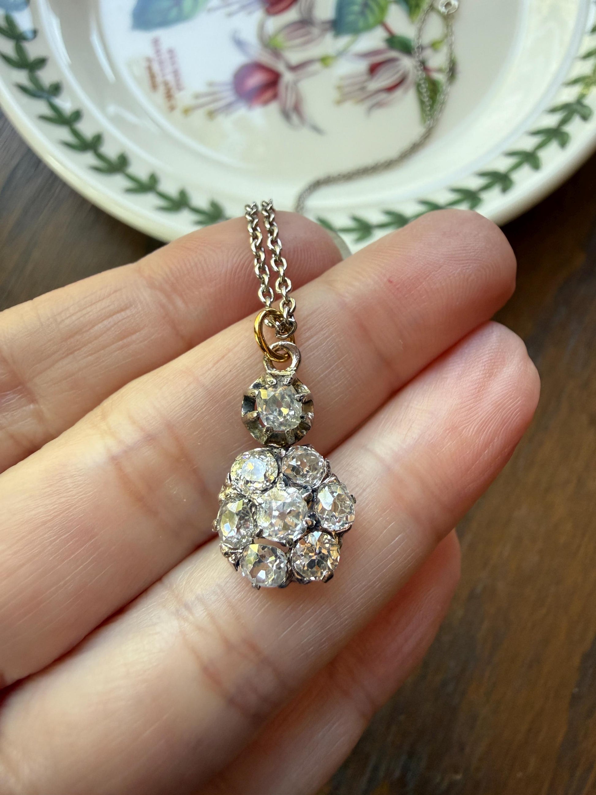 Antique 2.1 Carats Old Mine Cut DIAMOND Daisy Cluster Pendant on Chain Necklace French 18k Gold OMC 2.1Ctw Art Deco