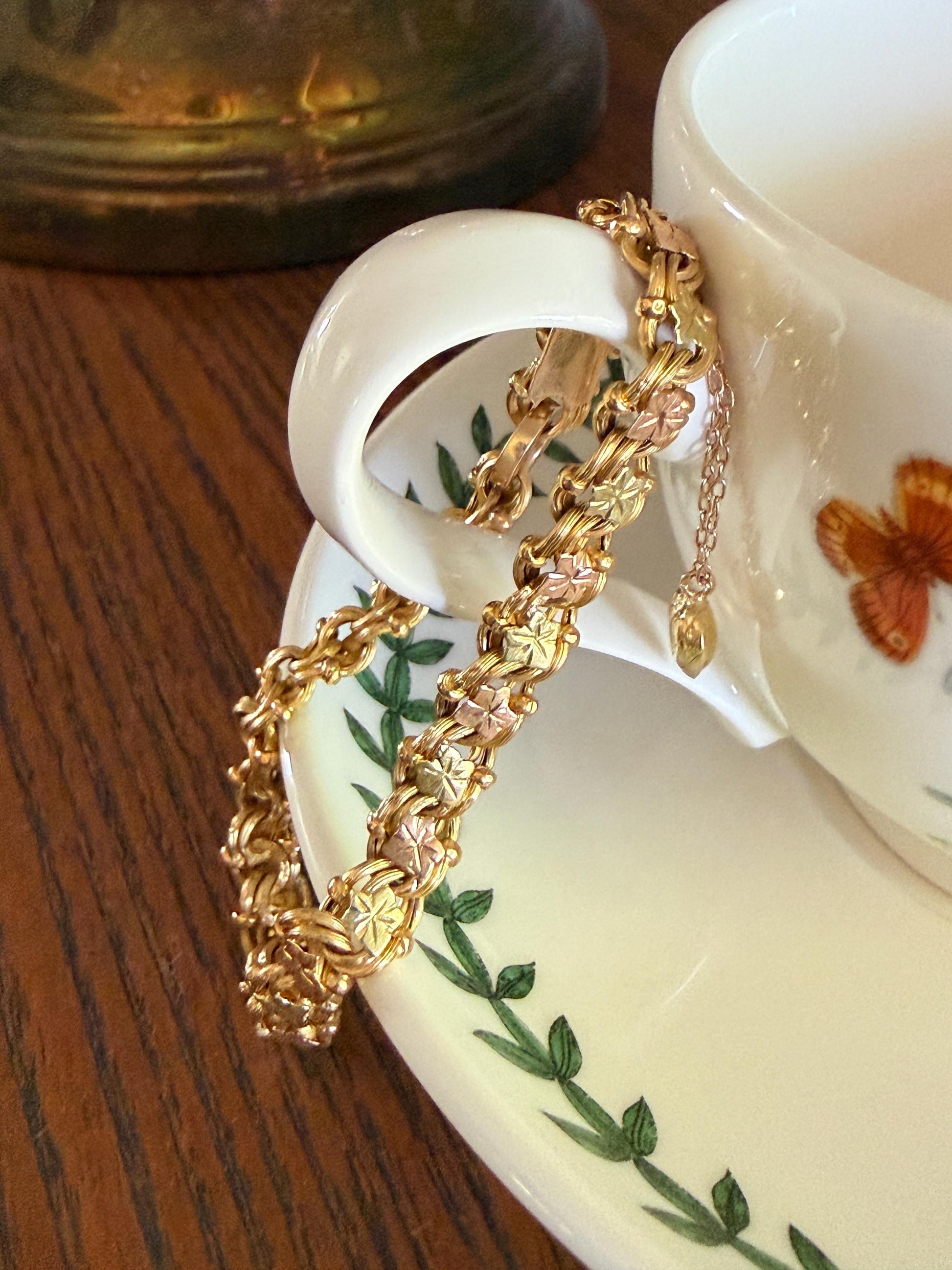 LEAF French Antique Tricolor 8.6g 18k GOLD Solid Braided Double Link Chain Bracelet Heart Charm Figural Leaves Rivet Rose Green Victorian