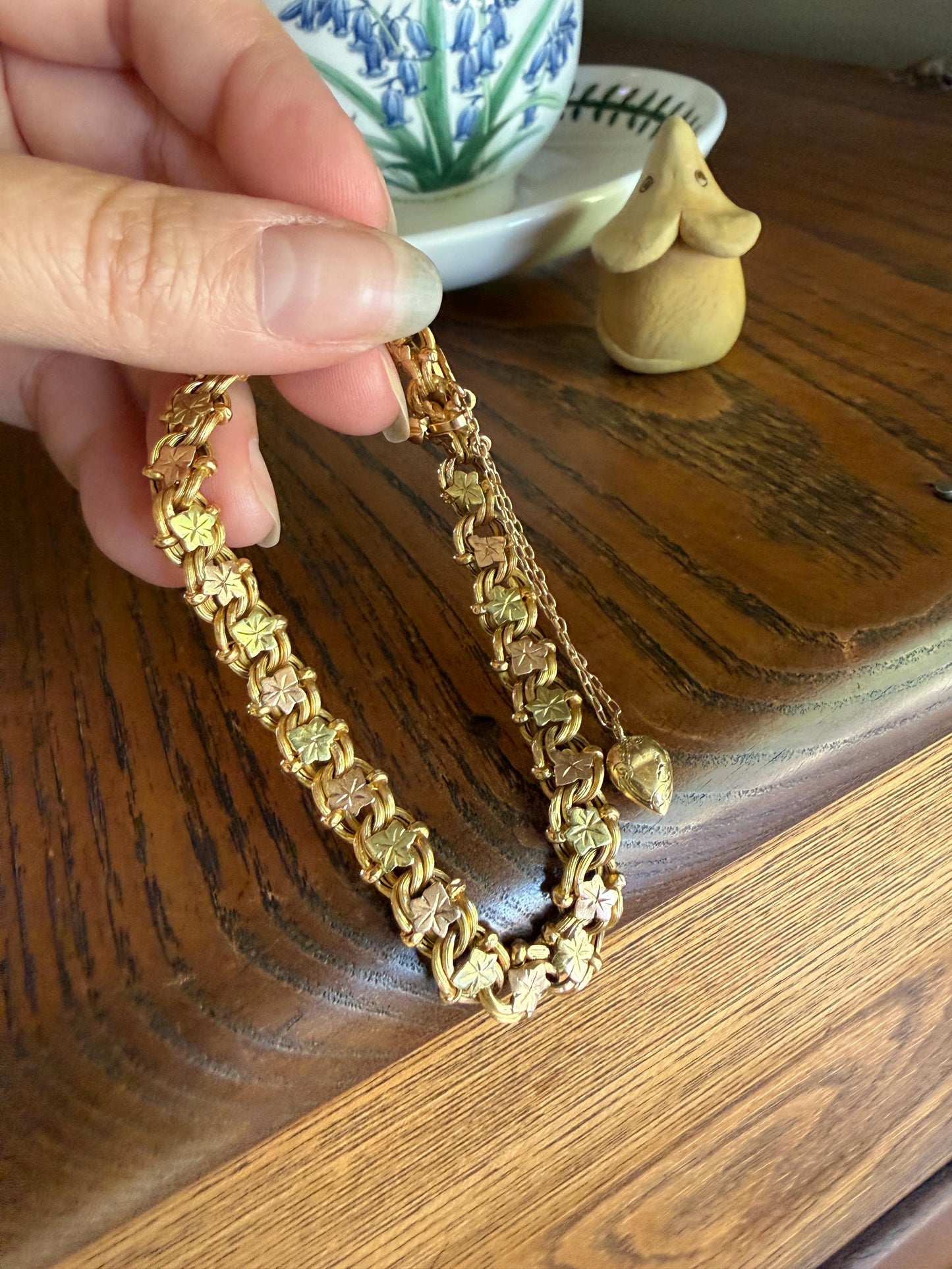 LEAF French Antique Tricolor 8.6g 18k GOLD Solid Braided Double Link Chain Bracelet Heart Charm Figural Leaves Rivet Rose Green Victorian