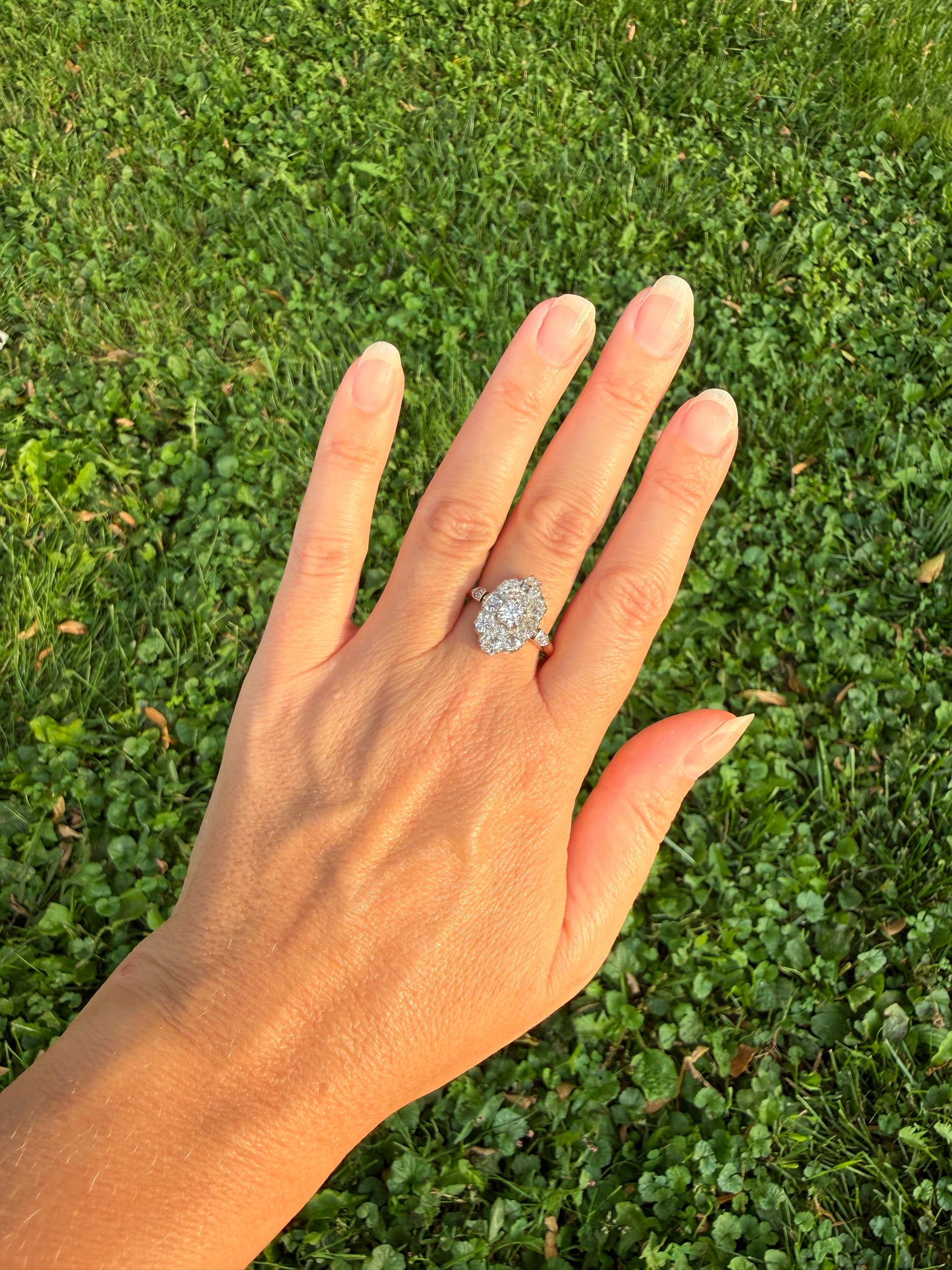 ANTIQUE Two Carats 11 Old Mine Cut DIAMOND Daisy Cluster Ring 18k Rose Gold & PLATiNUM Belle Epoque Romantic Gift OmC Victorian Oval