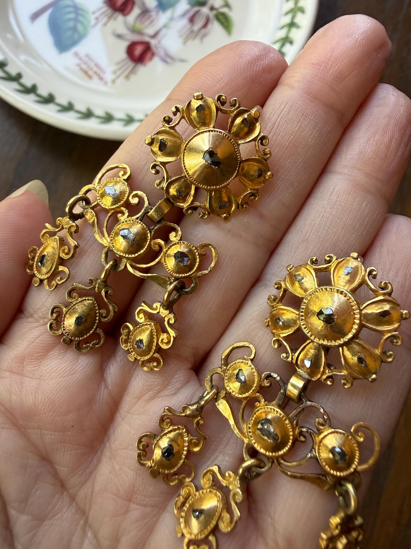 Heavy ANTIQUE Iberian Pendeloque Earrings Natural Rose Cut Diamond 20g 18k Gold Georgian era Chandelier Traditional Dangle Hand Made Baroque