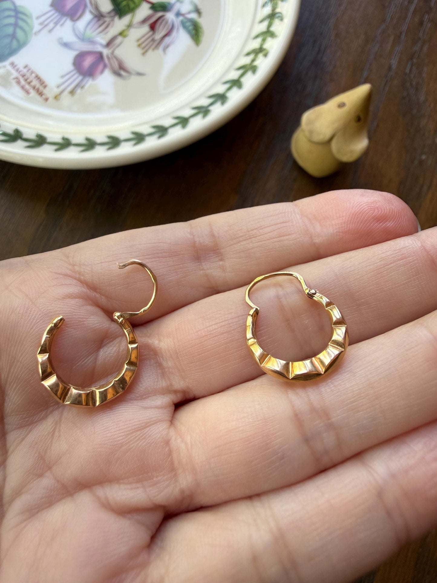 French Vintage CREOLE Hoop EARRINGS 18k Gold Dangle Scalloped Shimmering Gypsy Earstack
