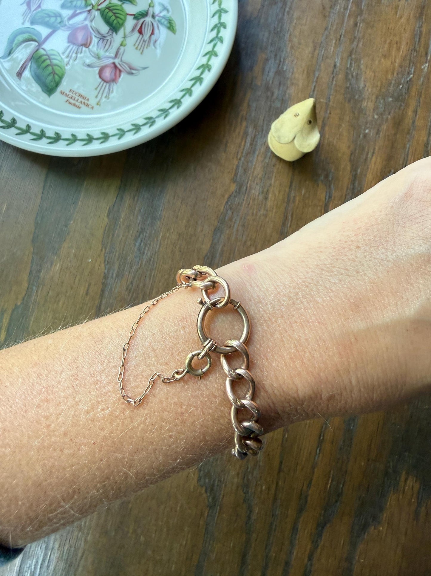 Victorian ANTIQUE 8.4mm Wide Curb Chain Bracelet with XL Spring Ring Bolt Clasp 8k Rosy Gold Wriststack Staple