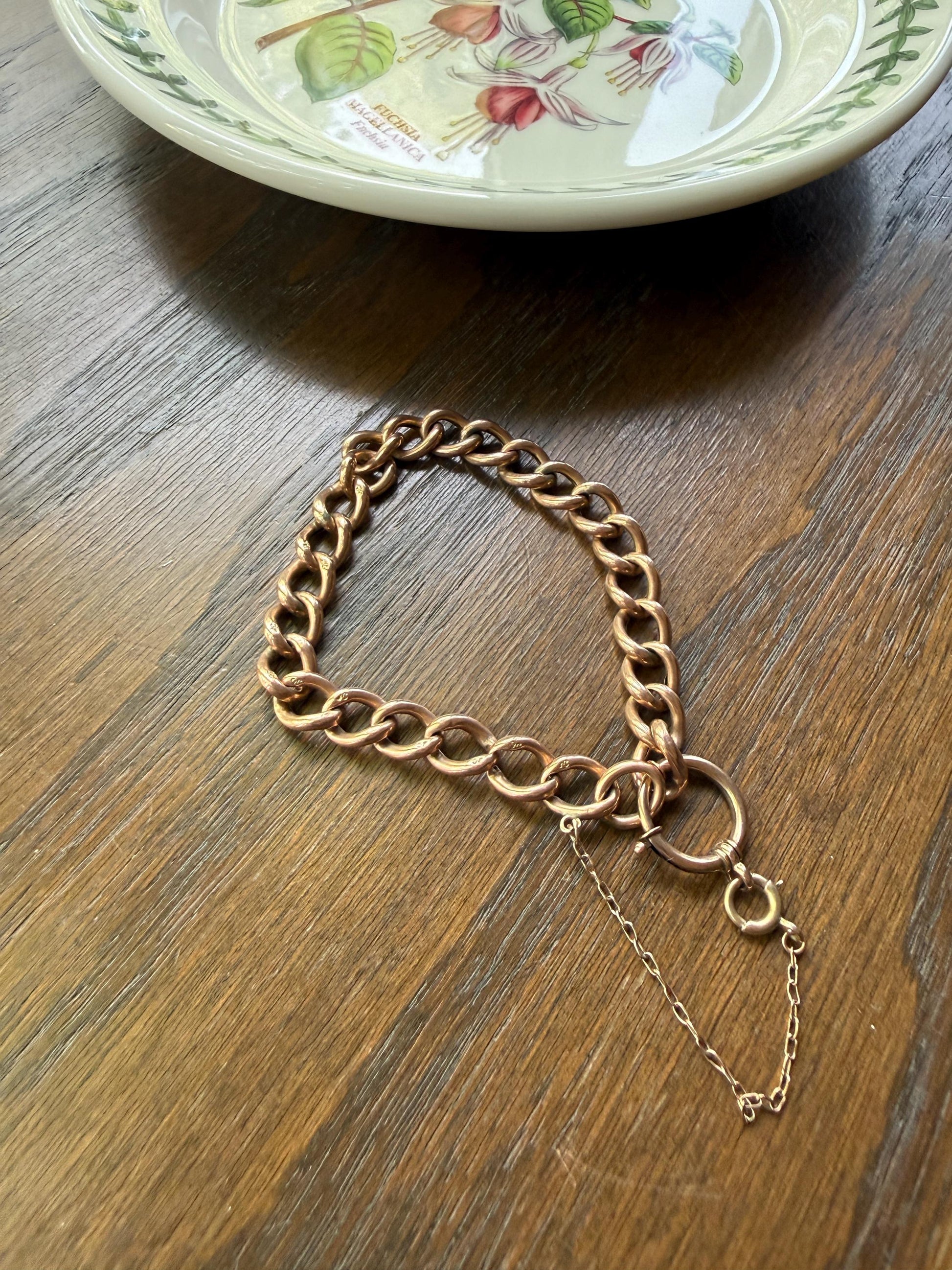 Victorian ANTIQUE 8.4mm Wide Curb Chain Bracelet with XL Spring Ring Bolt Clasp 8k Rosy Gold Wriststack Staple