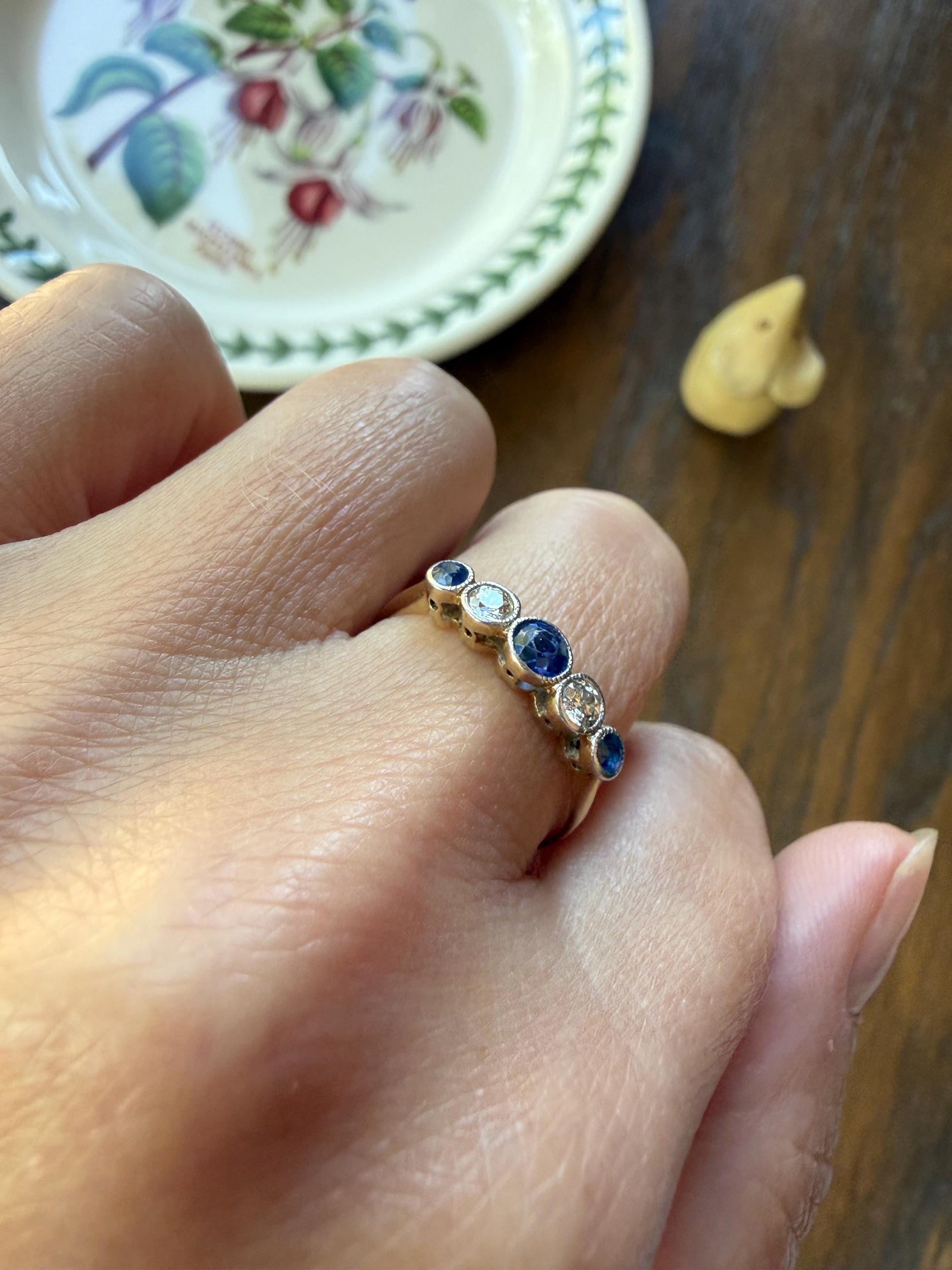 Antique 18k Gold Five Stone Stacker Ring SAPPHIRE Transitional Cut DIAMOND Alternating Row Ring Skinny Band Linear Two Tone Blue Unique Gift