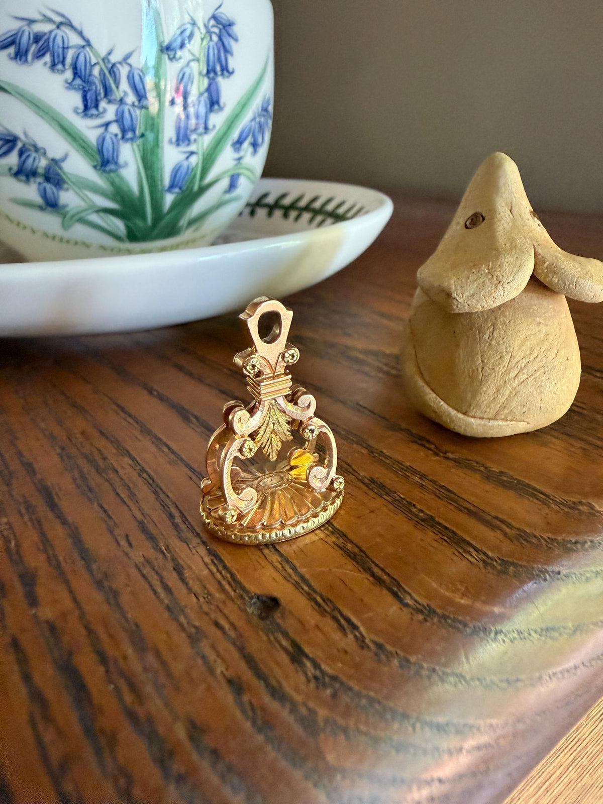 Heavy Letter " G " Fob Pendant French Antique 9g 18k Gold Solid Victorian Rose & Green Wax Seal Acanthus Leaf Belle Epoque Initial