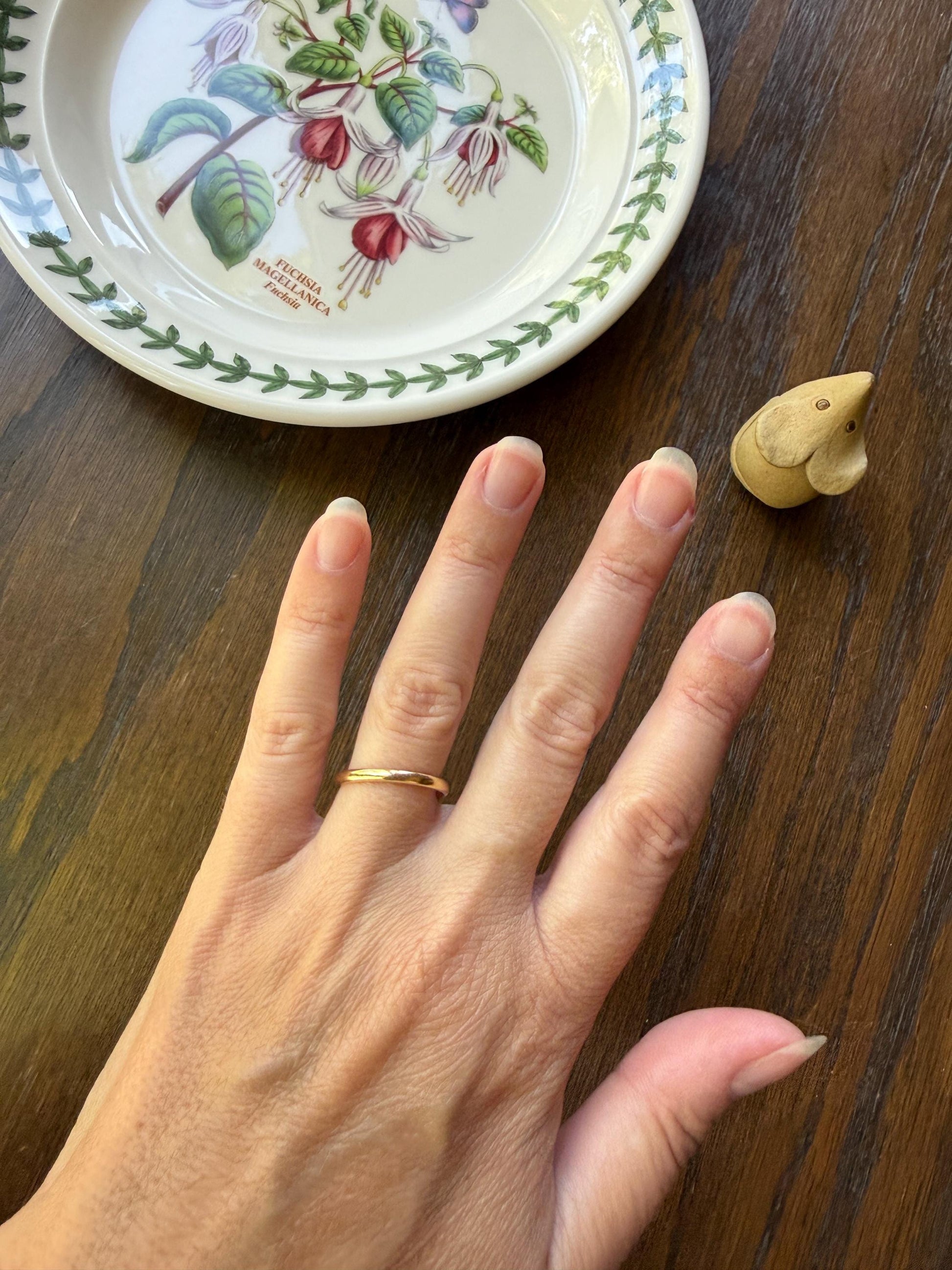 Comfort Fit Antique Victorian Skinny Band 18k Gold Sz 6 Wedding Ring JR Wood Stacker Something Old Minimalist