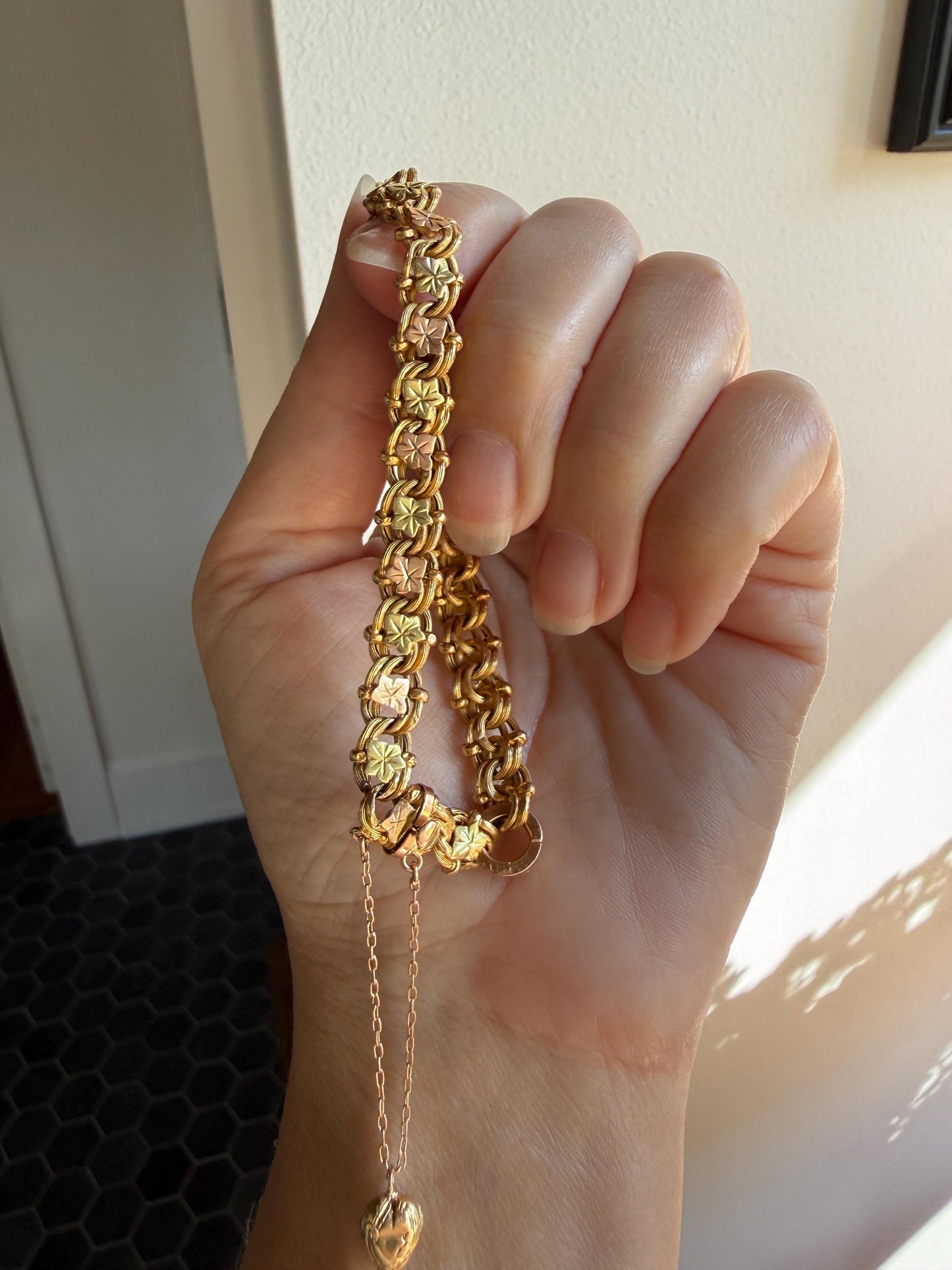 LEAF French Antique Tricolor 8.6g 18k GOLD Solid Braided Double Link Chain Bracelet Heart Charm Figural Leaves Rivet Rose Green Victorian
