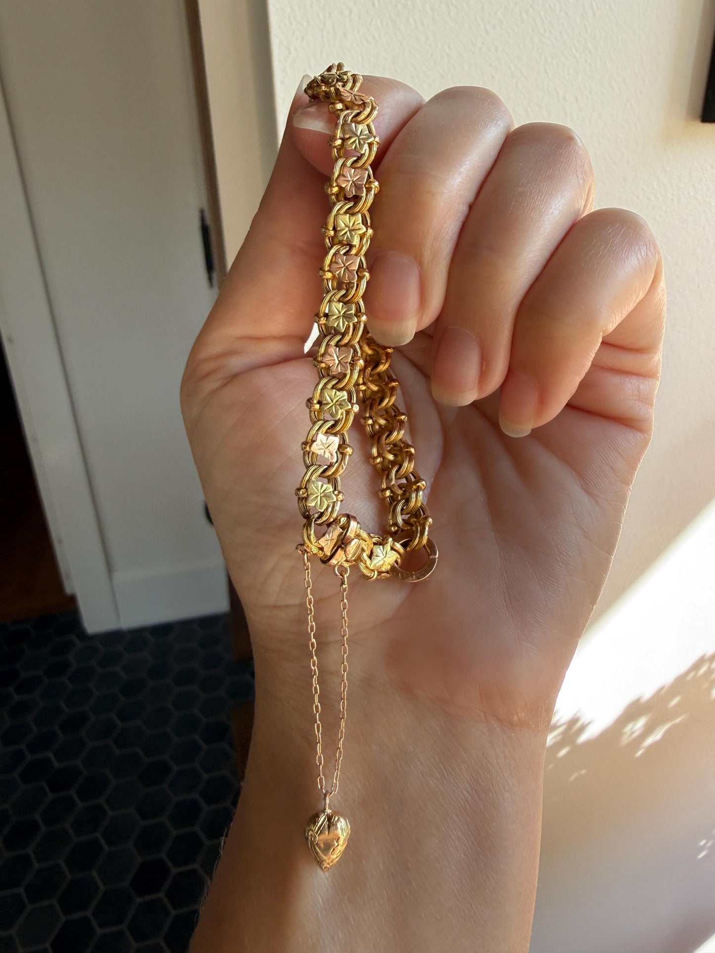 LEAF French Antique Tricolor 8.6g 18k GOLD Solid Braided Double Link Chain Bracelet Heart Charm Figural Leaves Rivet Rose Green Victorian
