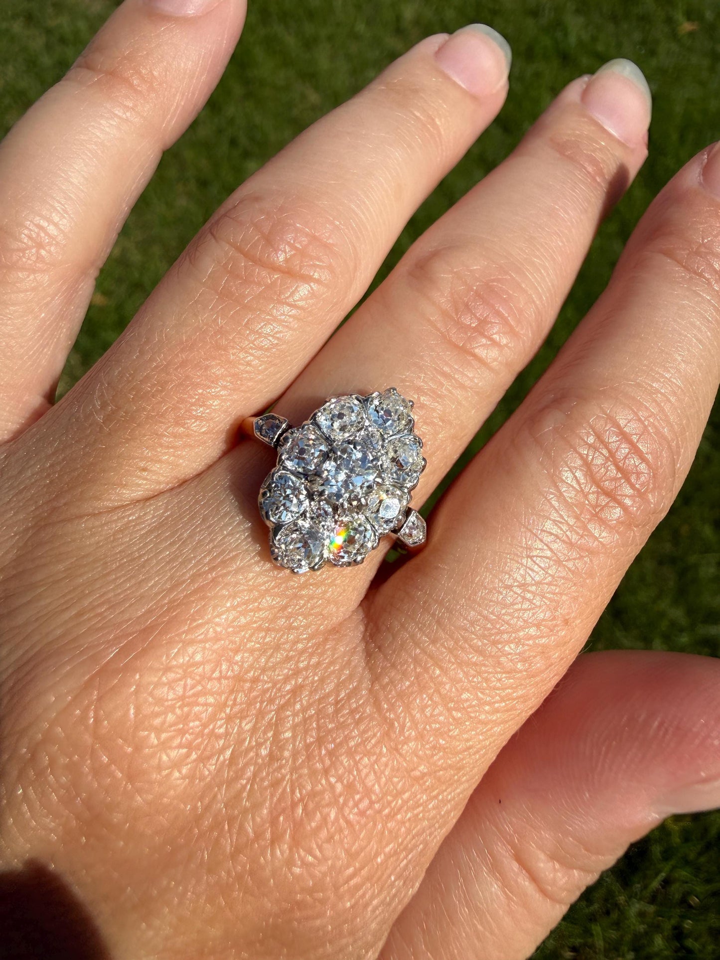 ANTIQUE Two Carats 11 Old Mine Cut DIAMOND Daisy Cluster Ring 18k Rose Gold & PLATiNUM Belle Epoque Romantic Gift OmC Victorian Oval