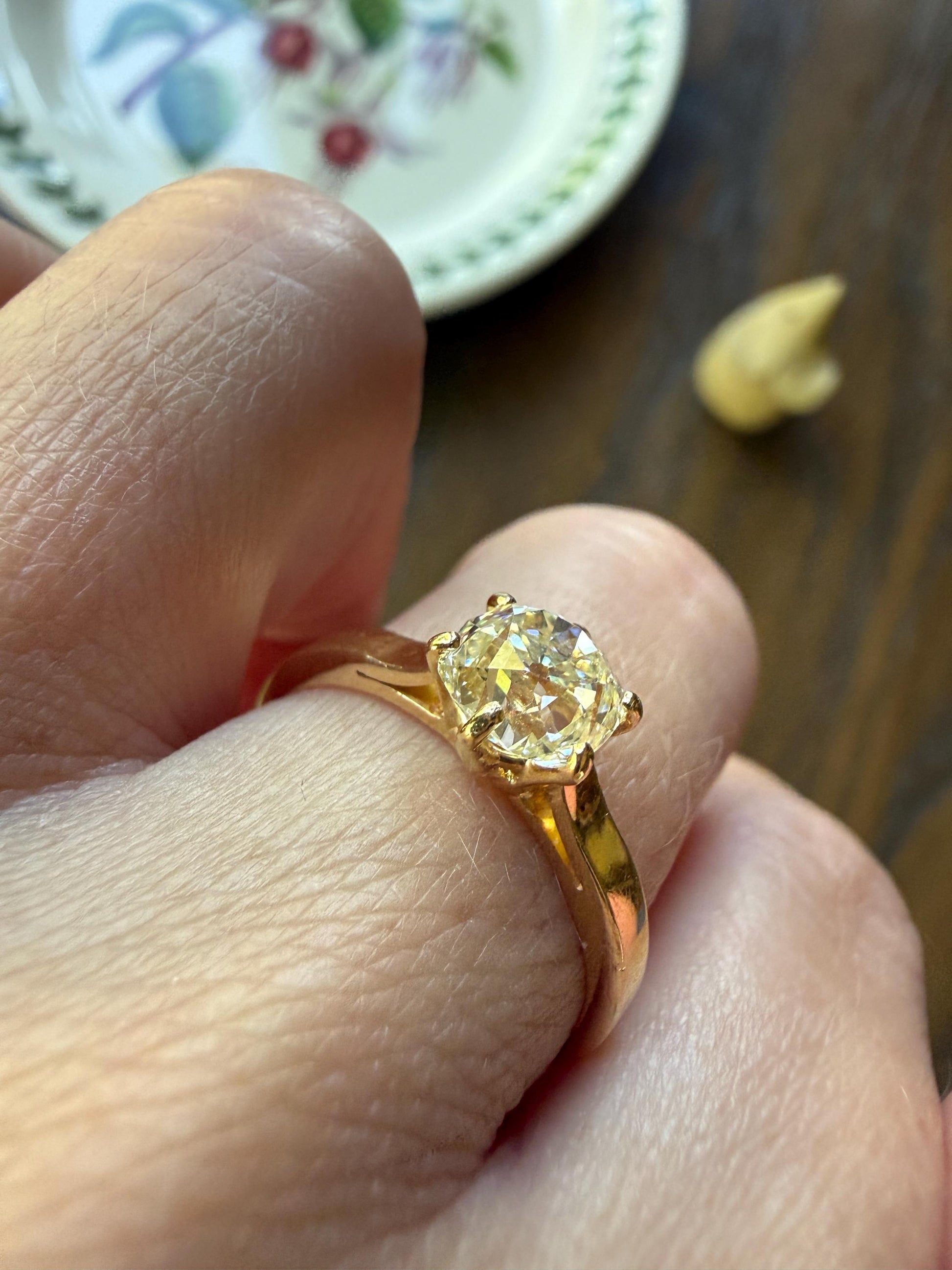 Antique 1.3 CARAT Natural Eye Clean Old Mine Cushion Cut DIAMOND Solitaire French Vintage Engagement Ring 18k Gold Solid Yellow 1.3Ct OMC