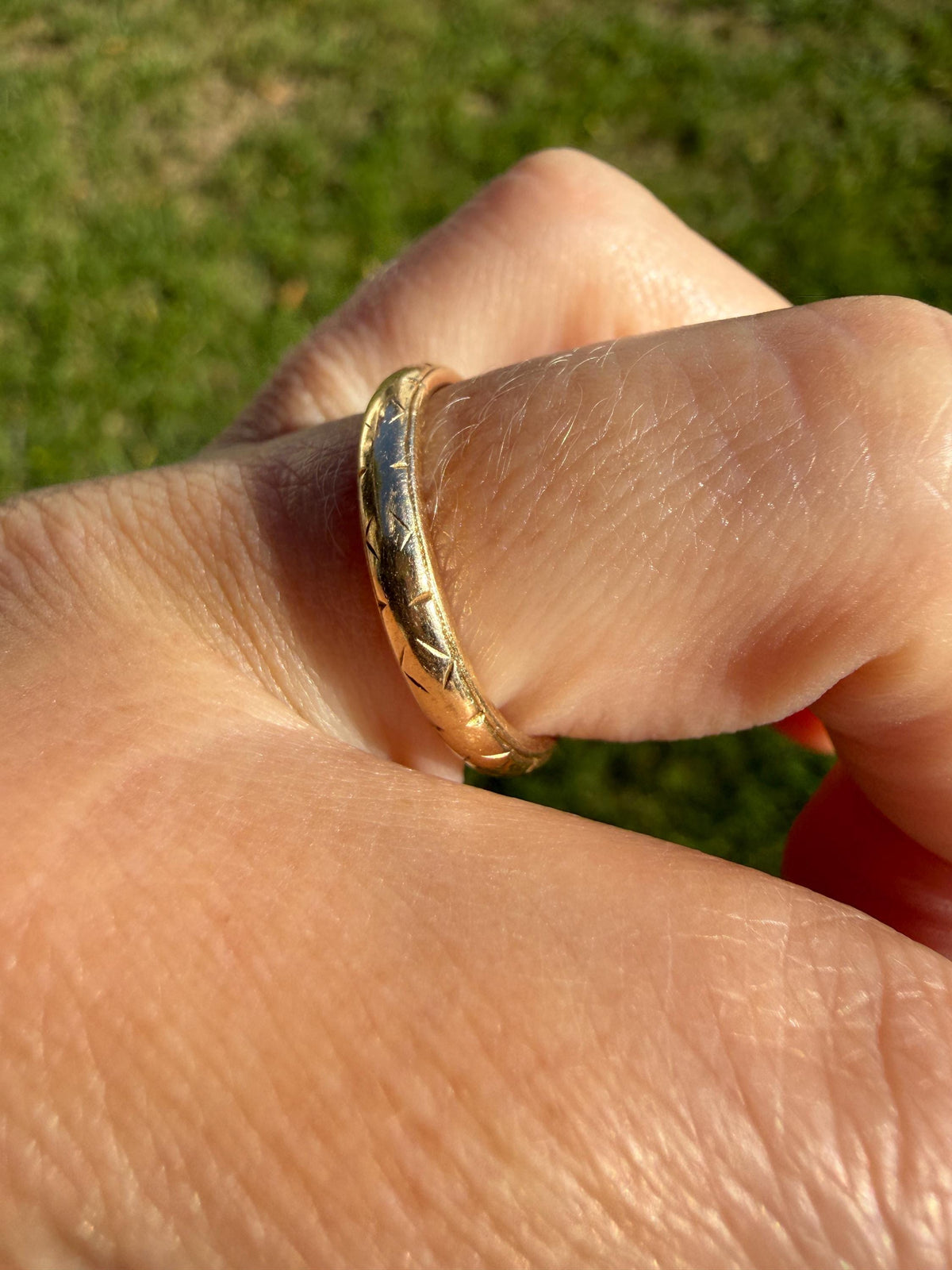 Engraved Comfort Fit Antique Victorian Skinny Band 3.3g 14k Gold Sz 7.25 Wedding Ring JR Wood Stacker Something Old Minimalist Man Unisex