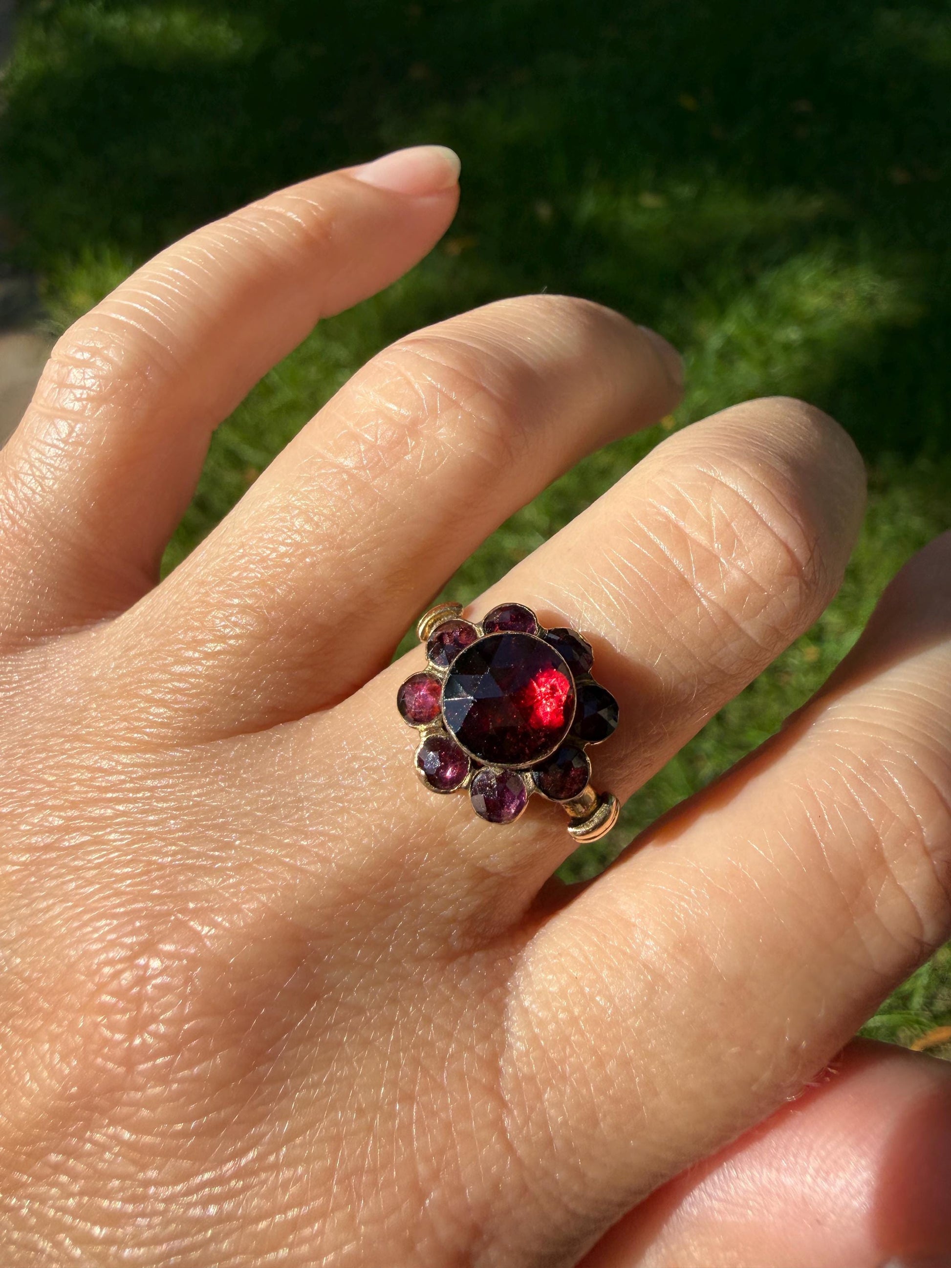 Antique Perpignan GARNET Almandine Cluster Ring French VICTORIAN Era 18k Gold Floral Daisy Glowing Purple Pink Sparkle Bezel Set