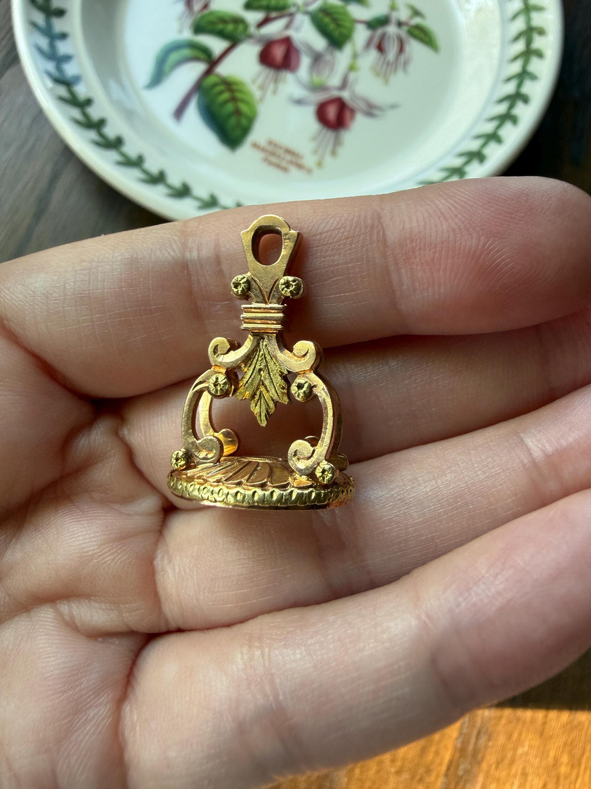 Heavy Letter " G " Fob Pendant French Antique 9g 18k Gold Solid Victorian Rose & Green Wax Seal Acanthus Leaf Belle Epoque Initial