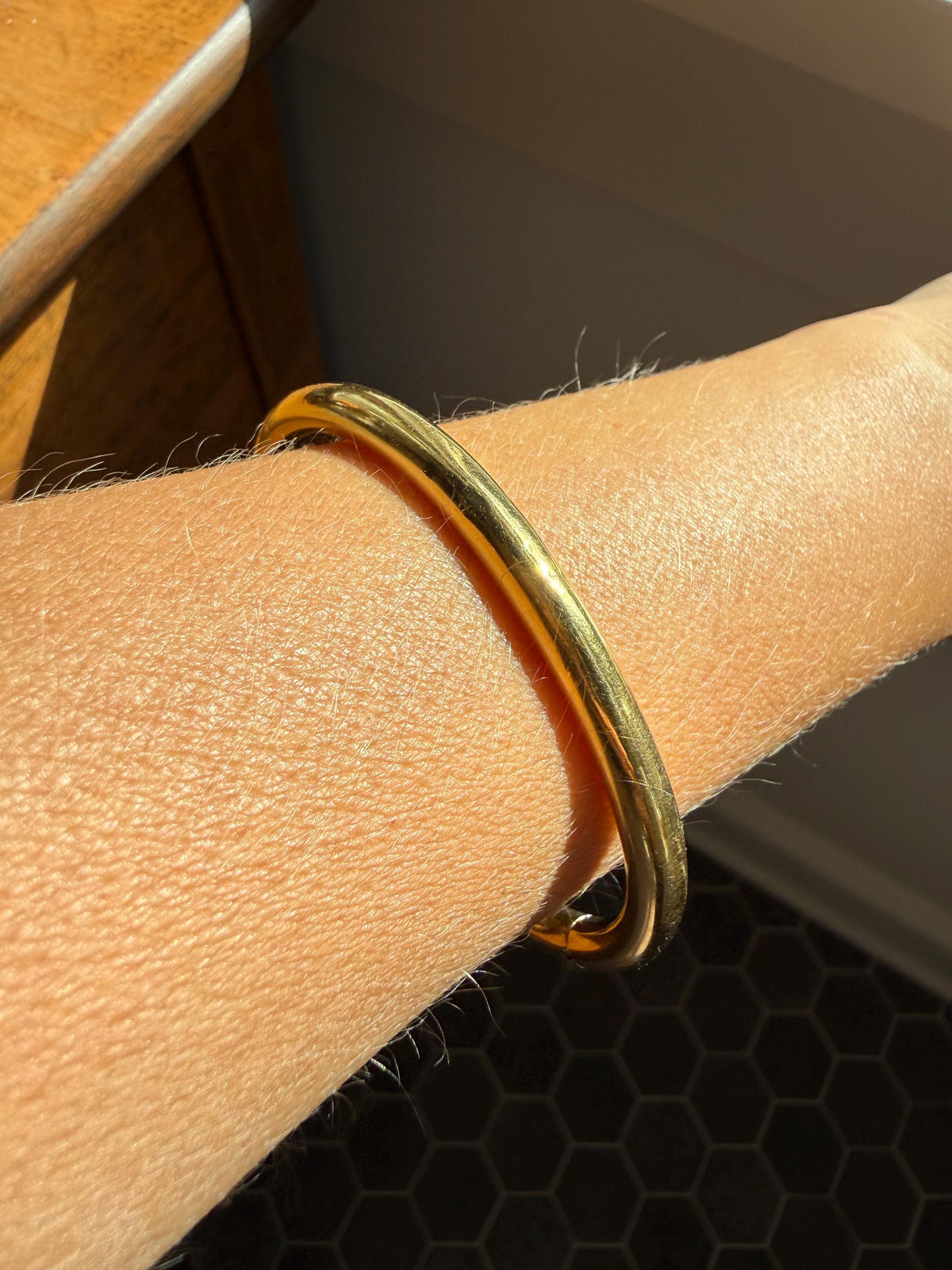 French Antique Period Hallmark Oval Donut Hinged Bangle Bracelet 17.4g 18k GOLD Solid Pipe Stacker Wriststack Staple Glowing Victorian
