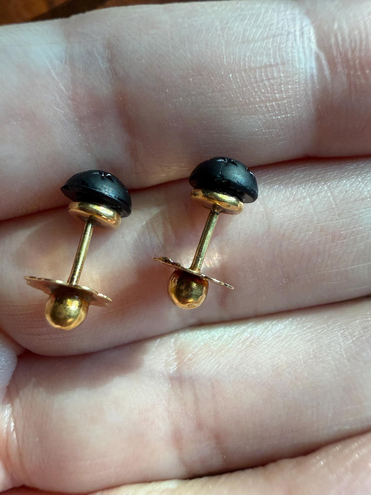 Black Starburst Button 3D Studs Antique French 18k GOLD Solid Figural EARRINGS Screw Back Stud Minimalist Sturdy Daily Wearers