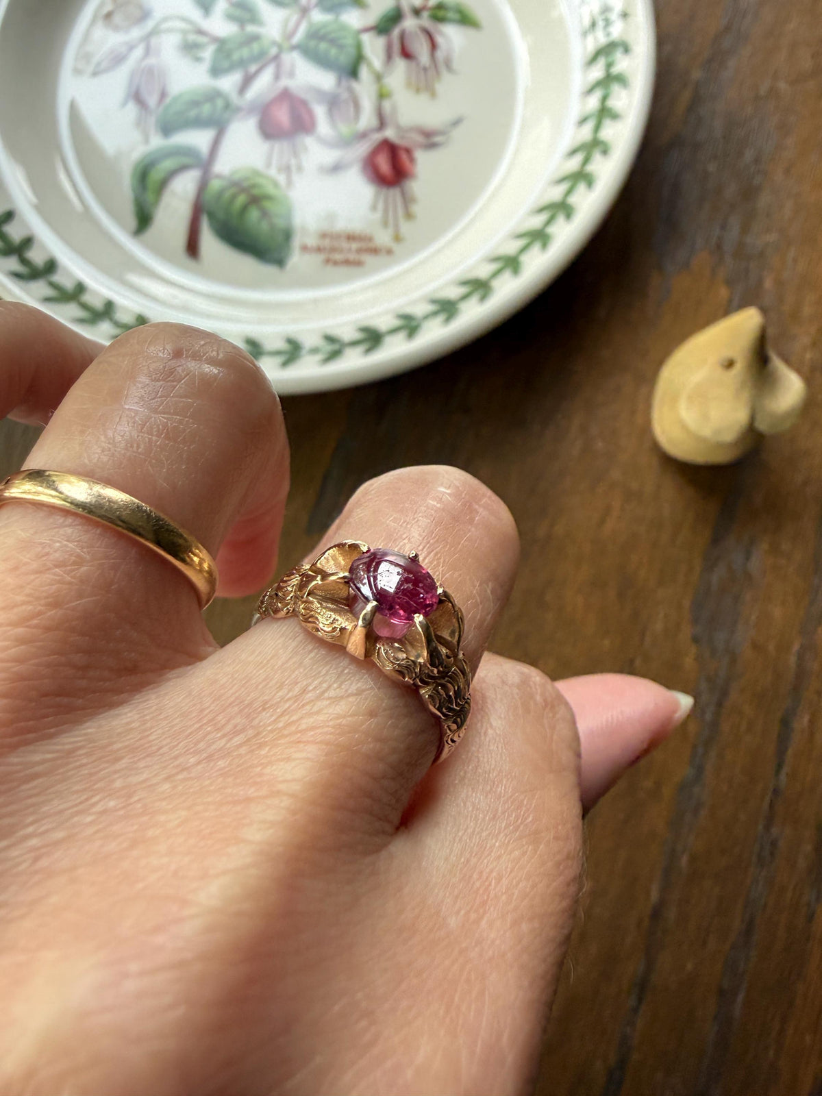 LION Claw Paw Shoulders Juicy Natural Ruby Chunky Ring 10k Gold Victorian Figural Unique Gift 3D Glowing Pinkish Red Orb Animal Jewelry