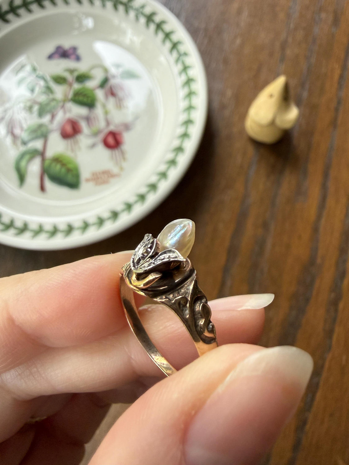 Antique Signet Figural 3D Floral Ring Baroque Pearl Old Mine Cut Diamond 10k Gold Ornate Flower Bud Scrolled Stacker Band