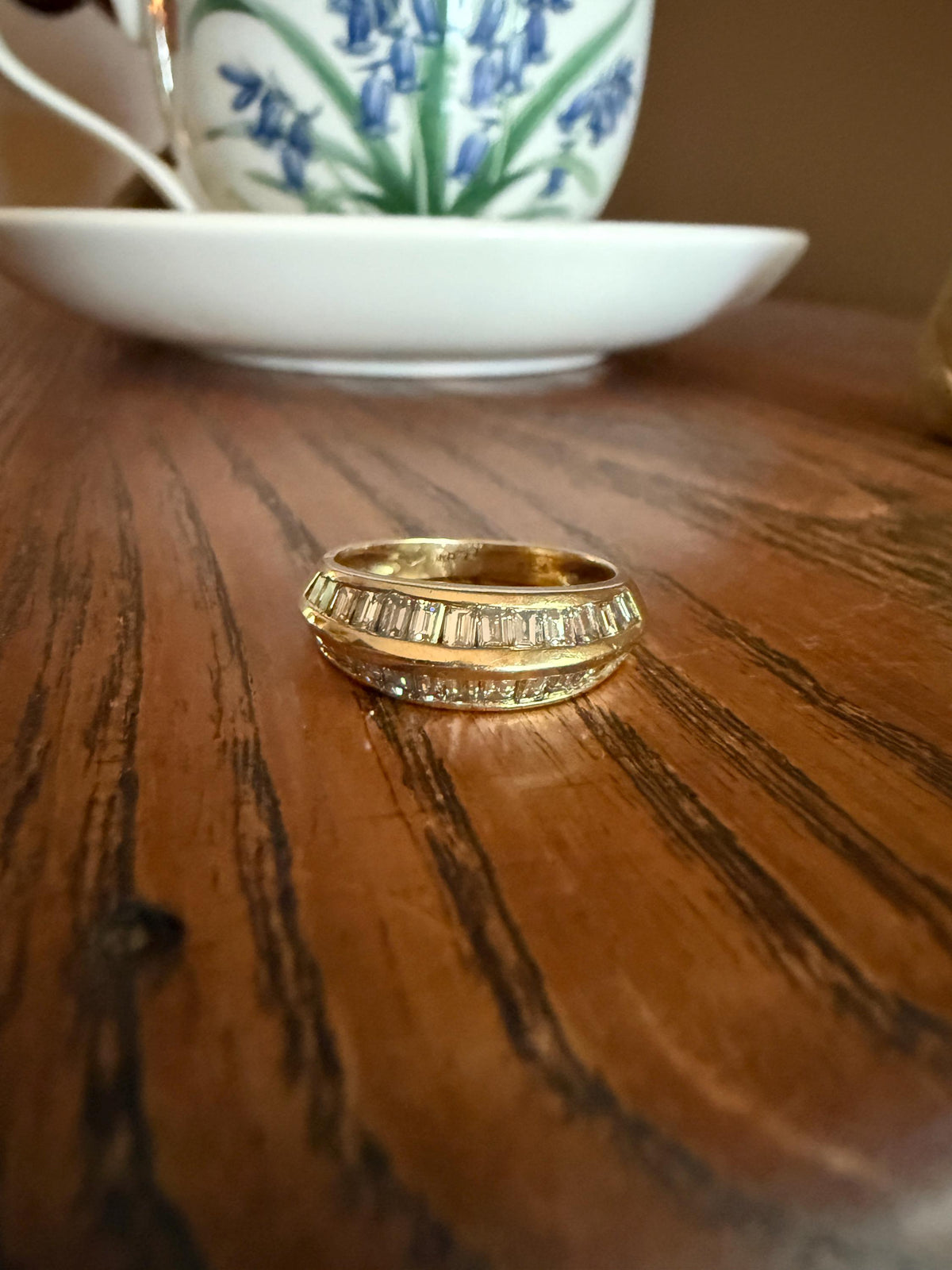 Unique Vintage Baguette Carre Cut Beveled One Carat Diamond Band 18k Gold Stacker Ring Knife Edge Step Cut Geometric