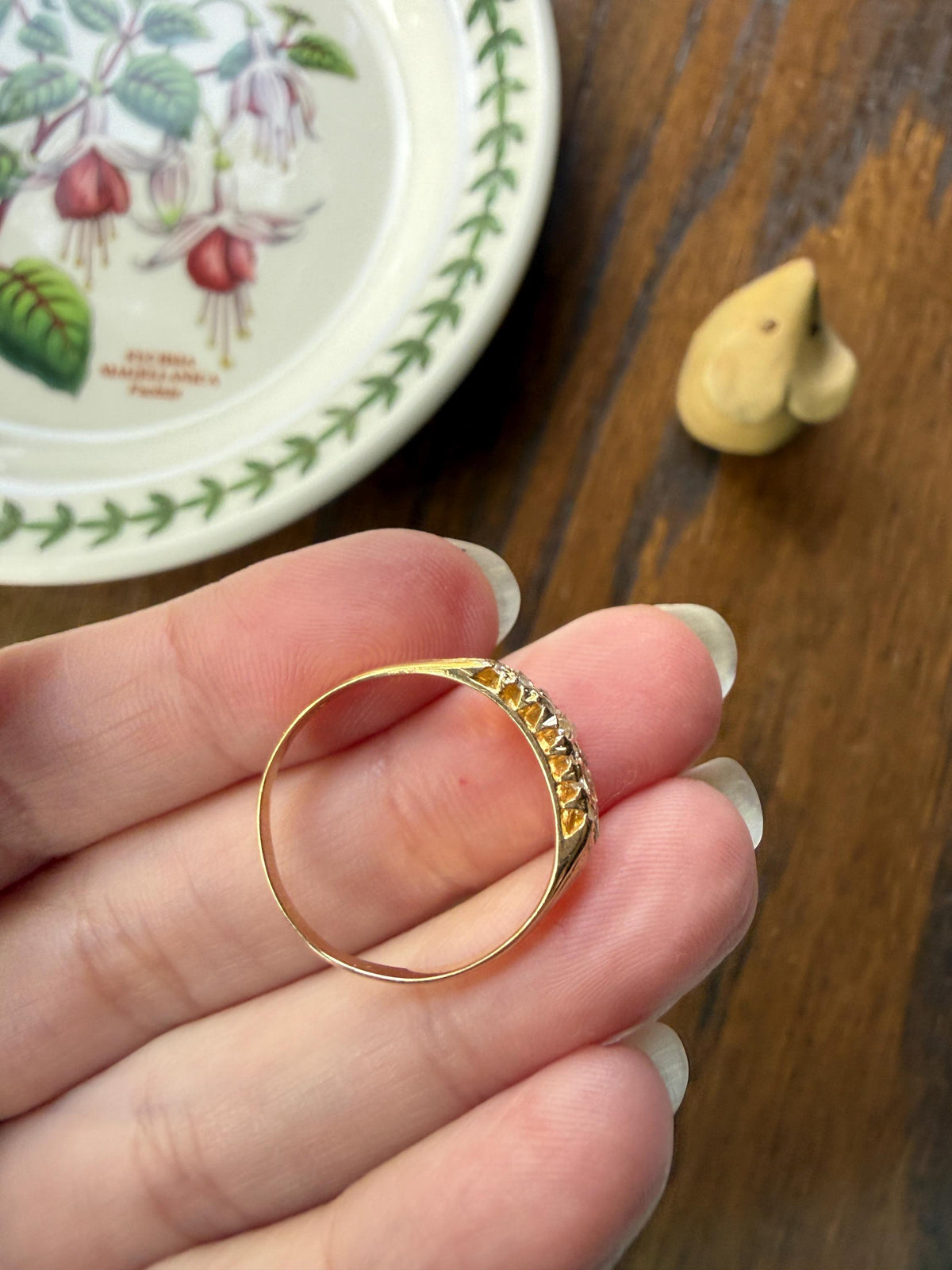 Antique 21 Natural Old Rose Cut DIAMONDS Angled GRID Triple Row Cobblestone 18k Gold Ring Stacker Pave Encrusted Wide Band Sparkle