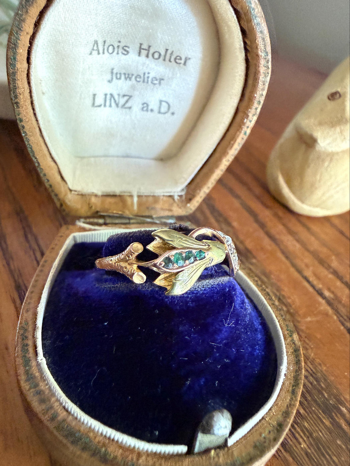 Rare French Antique Art Nouveau Floral 3D Cyclamen Ring 18k Tricolor Rose & Green Gold Emerald Rose Cut Diamonds Figural Stacker Band