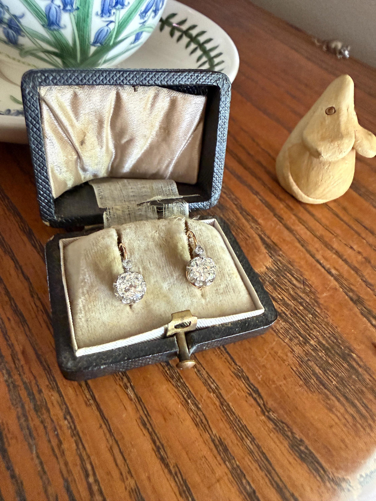 BOXED Original Antique 1.75 Carat Tdw Old Mine Cut Diamond Earrings 18k Gold Platinum French Victorian Dangle Dormeuse Gift Belle Epoque