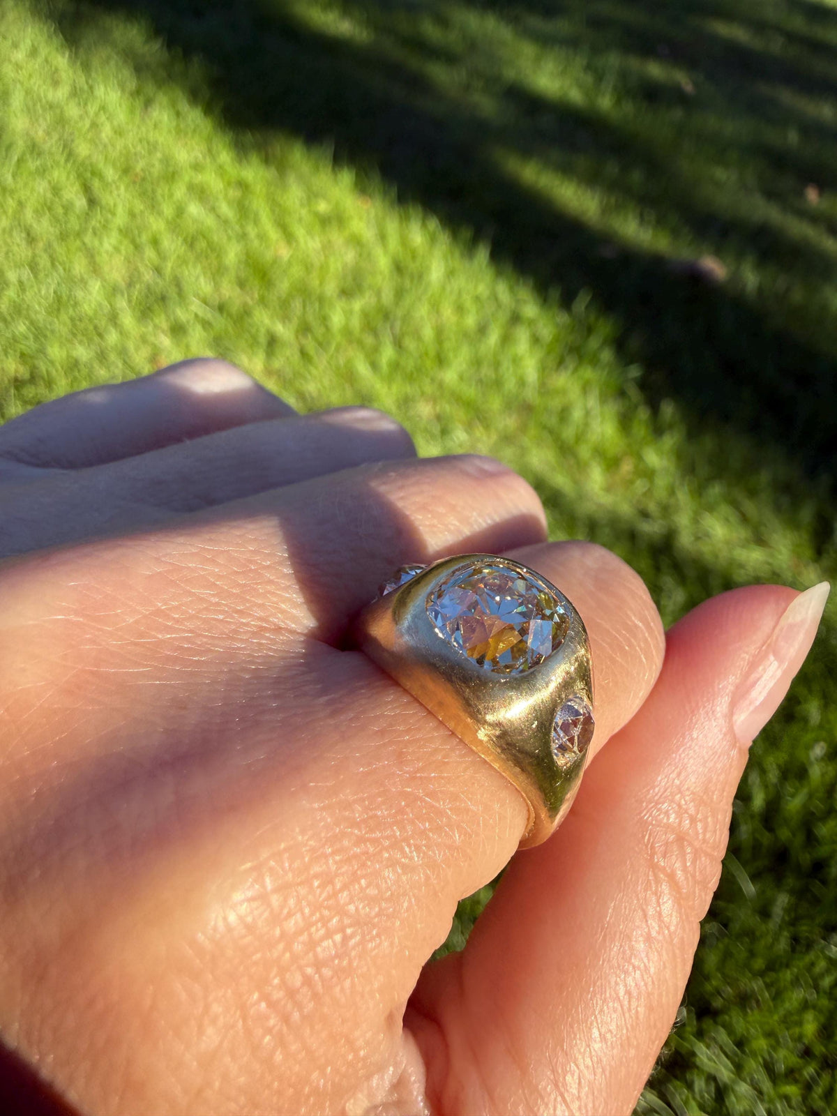 HEAVY 5.2 Carats Eye Clean Natural Antique Old Mine Cut Diamond Three Stone Gypsy Ring 14.5g 18k Gold Matte Band Stacker Man Unisex Chunky