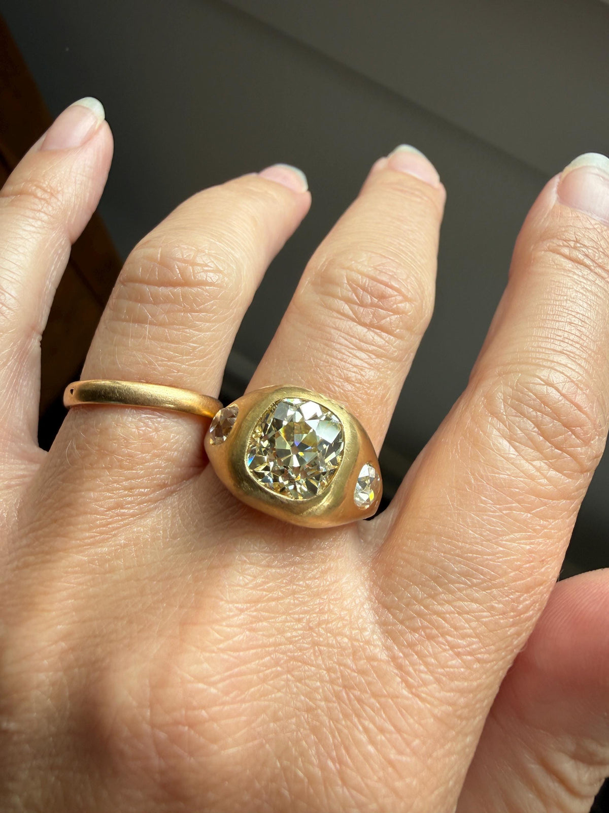 HEAVY 5.2 Carats Eye Clean Natural Antique Old Mine Cut Diamond Three Stone Gypsy Ring 14.5g 18k Gold Matte Band Stacker Man Unisex Chunky
