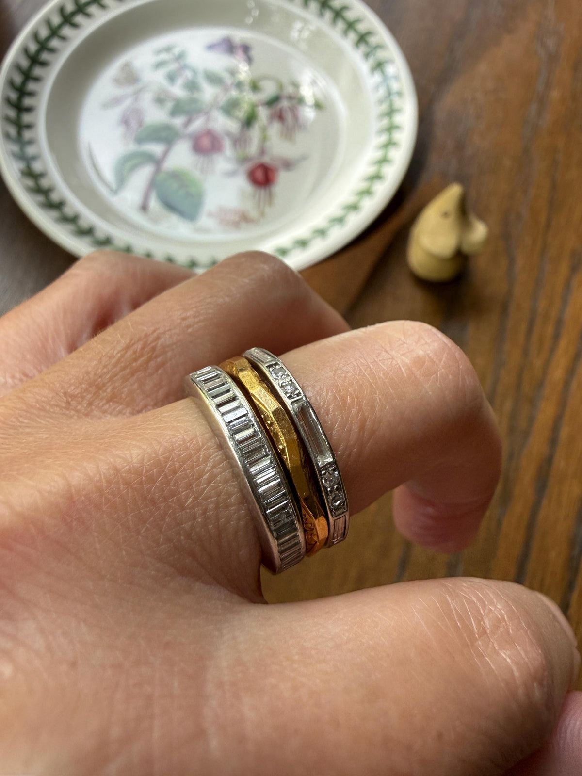 Vintage 22k Gold Faceted Beveled Engraved Stacker Eternity Ring Shimmer Skinny Wedding Band Unique Geometric