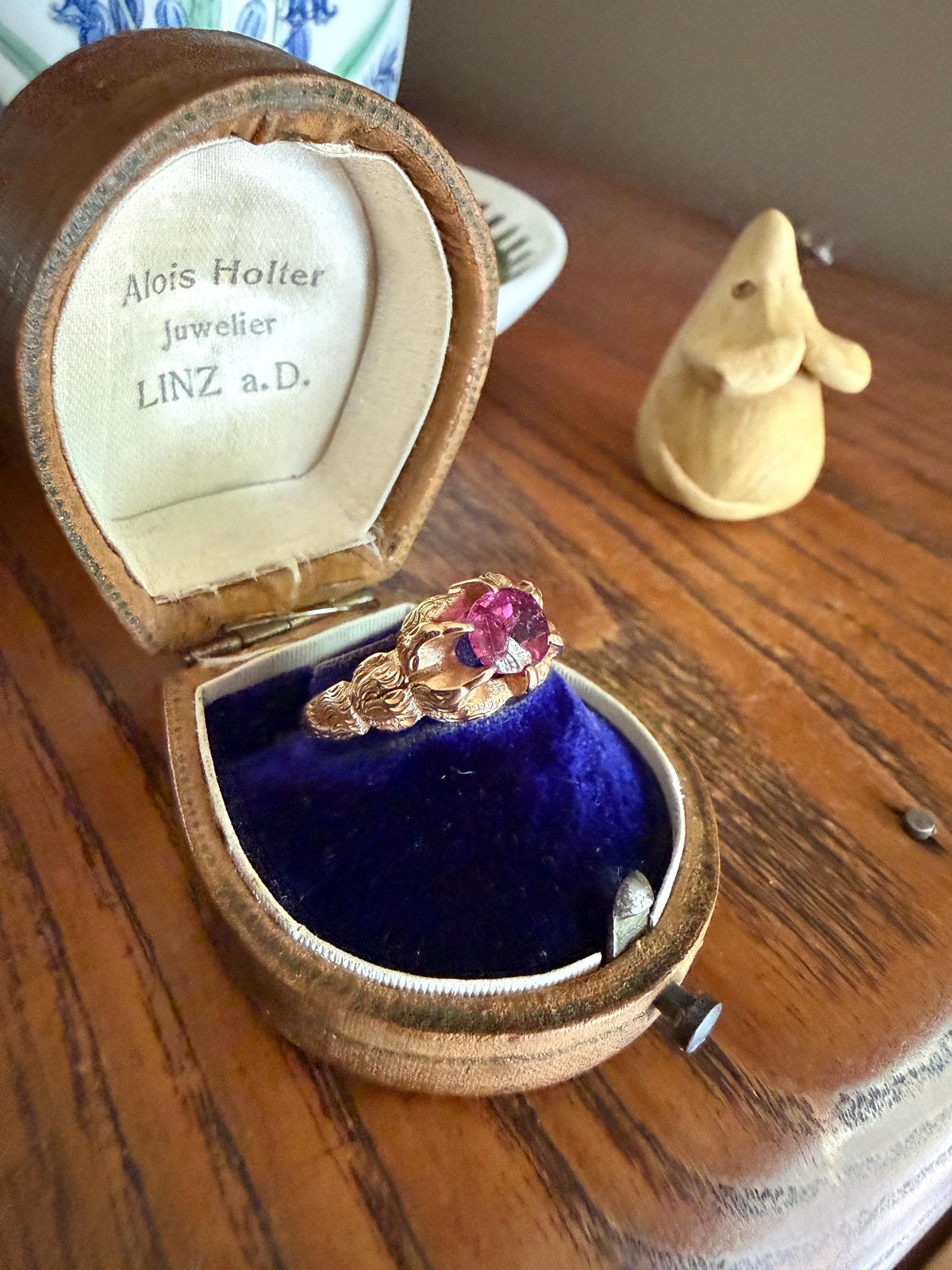 LION Claw Paw Shoulders Juicy Natural Ruby Chunky Ring 10k Gold Victorian Figural Unique Gift 3D Glowing Pinkish Red Orb Animal Jewelry