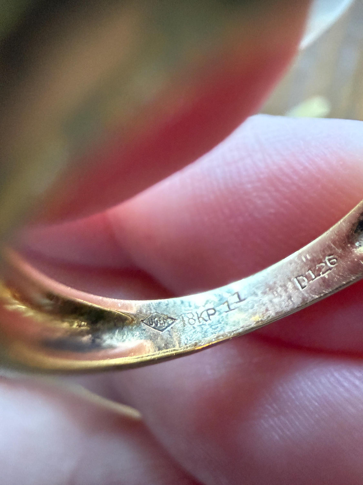 Unique Vintage Baguette Carre Cut Beveled One Carat Diamond Band 18k Gold Stacker Ring Knife Edge Step Cut Geometric