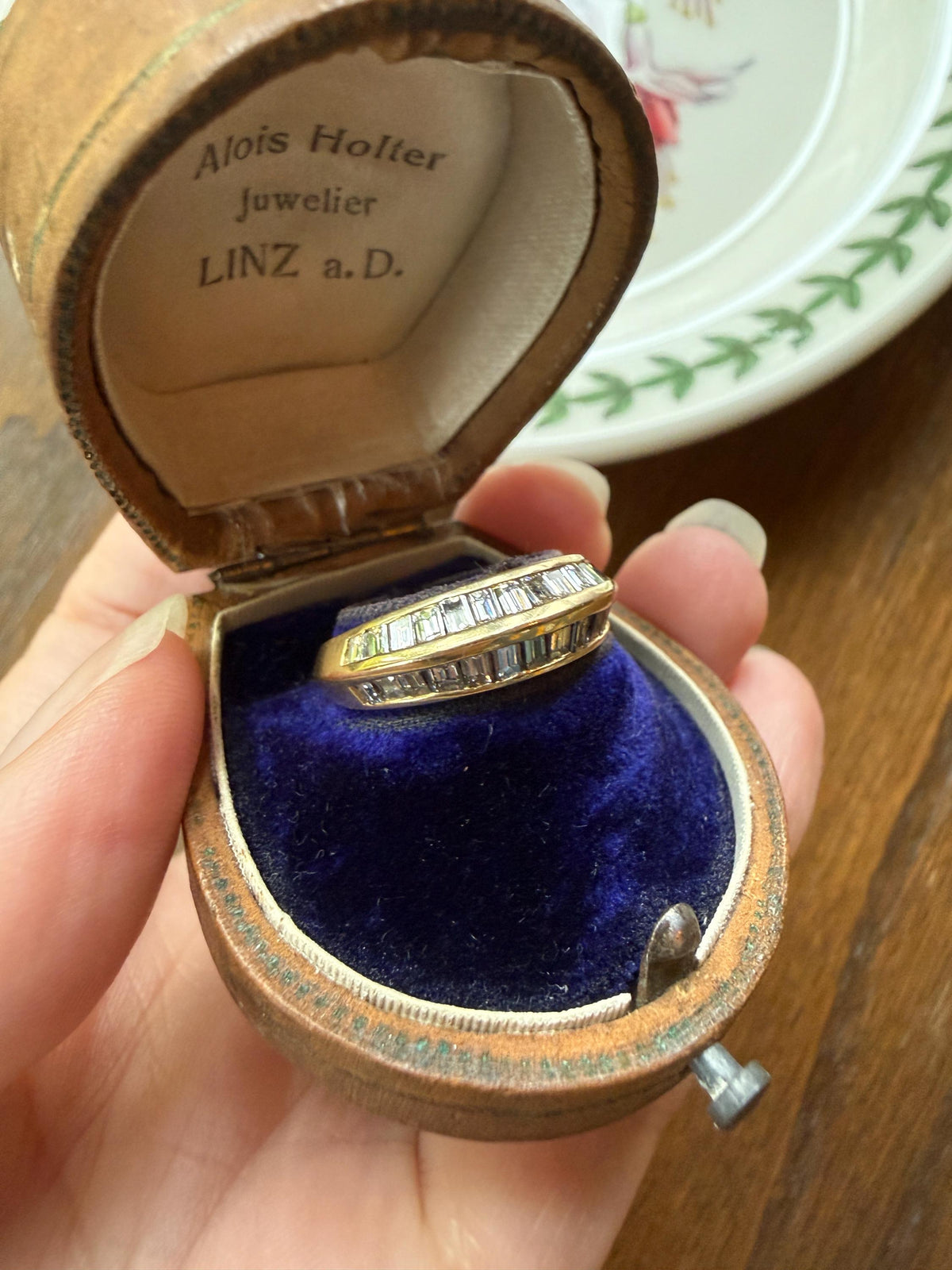 Unique Vintage Baguette Carre Cut Beveled One Carat Diamond Band 18k Gold Stacker Ring Knife Edge Step Cut Geometric