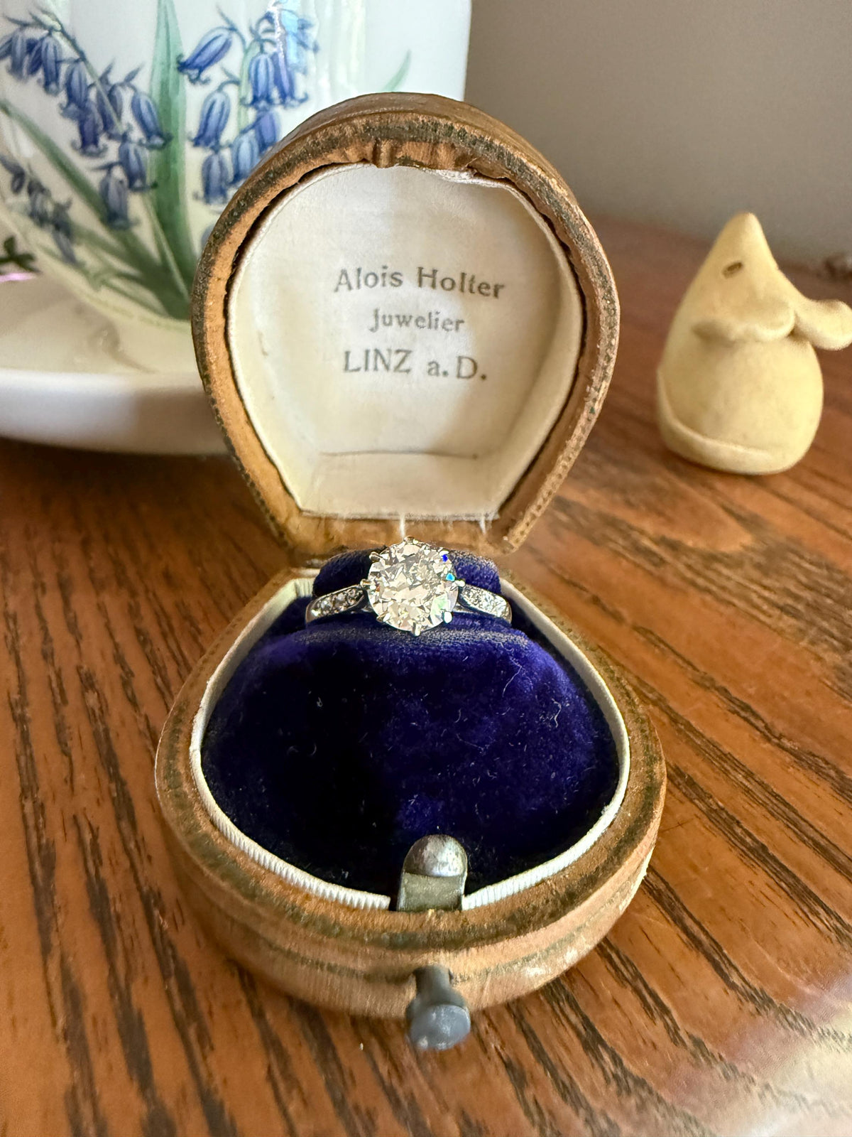 Antique Art Deco One Carat + Natural Old European Cut DIAMOND Solitaire Engagement Ring Old Mine Stacker 18k White Gold Wedding