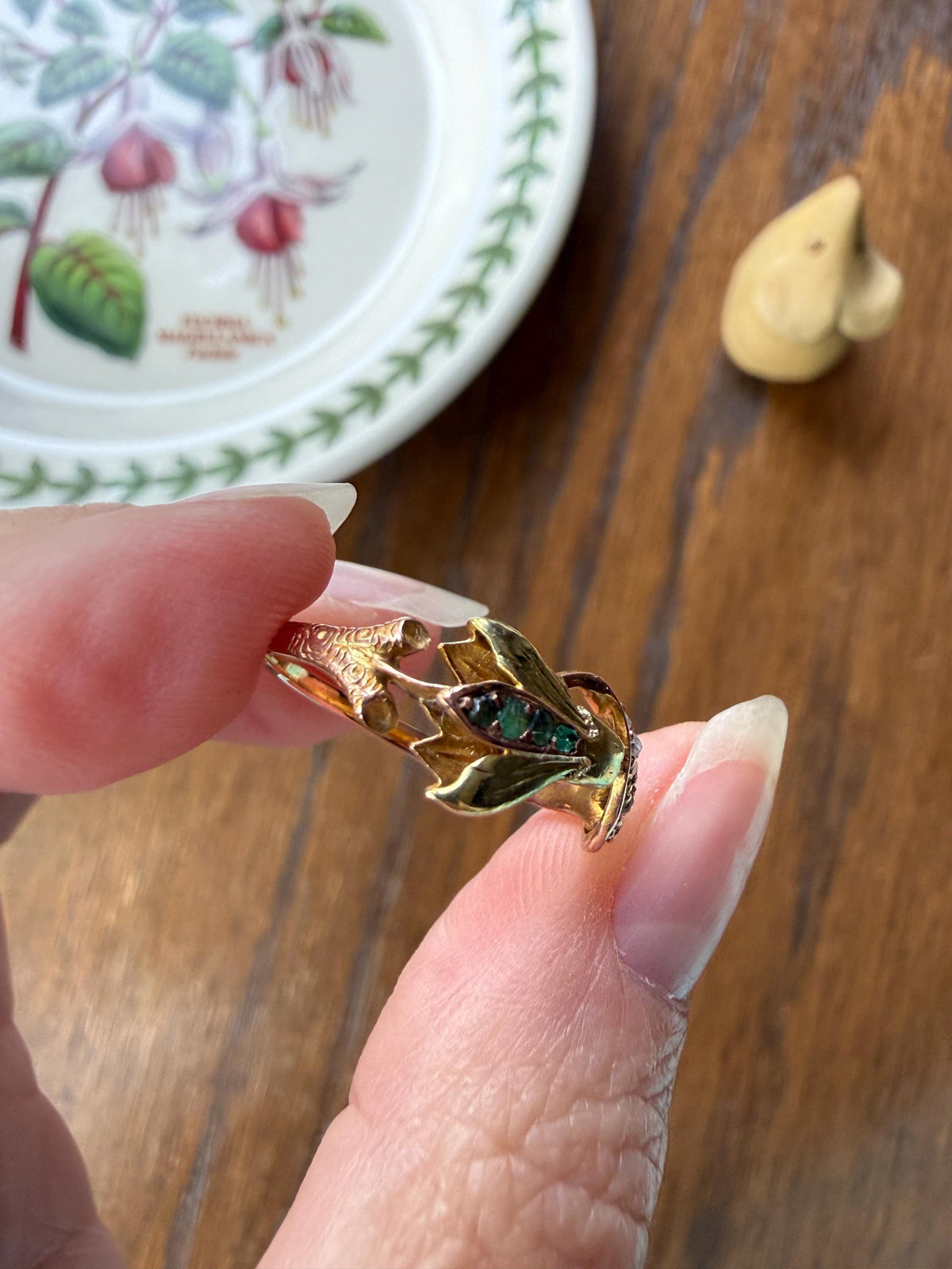 Rare French Antique Art Nouveau Floral 3D Cyclamen Ring 18k Tricolor Rose & Green Gold Emerald Rose Cut Diamonds Figural Stacker Band