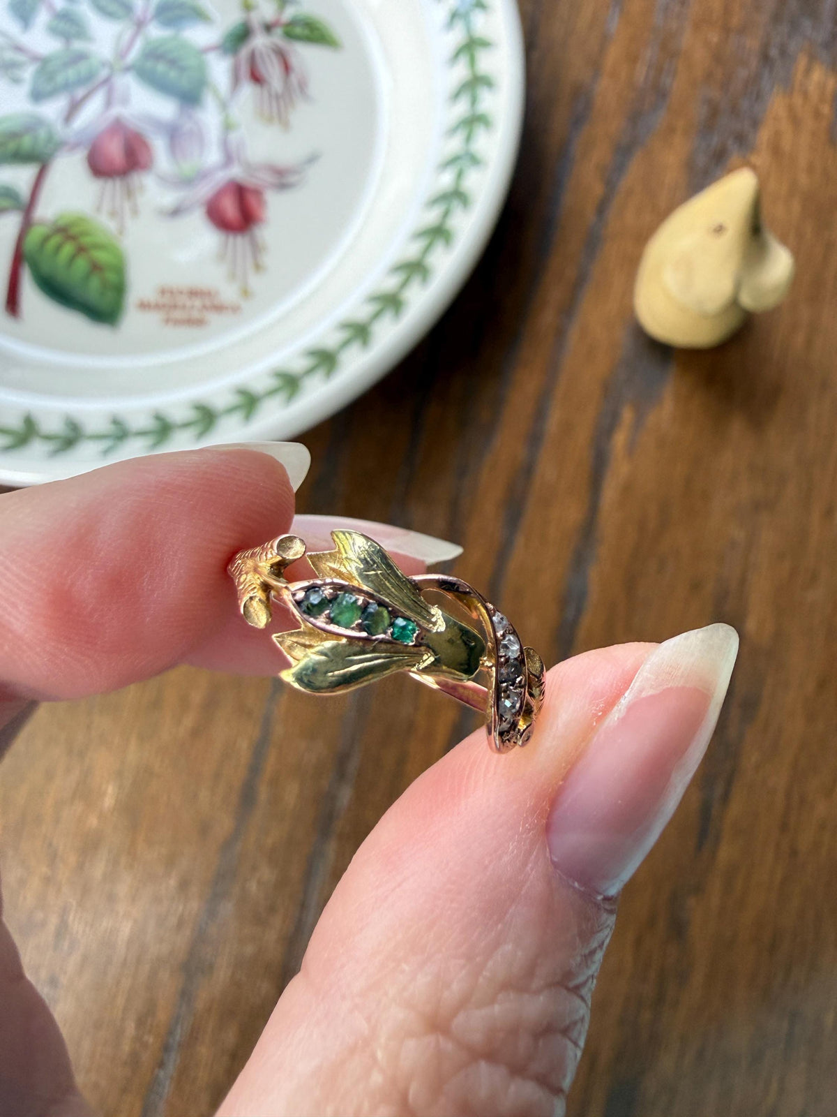 Rare French Antique Art Nouveau Floral 3D Cyclamen Ring 18k Tricolor Rose & Green Gold Emerald Rose Cut Diamonds Figural Stacker Band