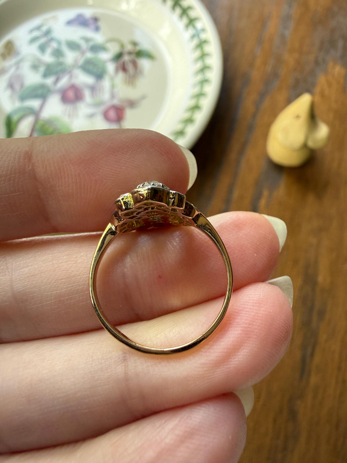 French Antique Belle Epoque Scrolled Shield Ring 1.3 Carats Natural Old Mine Rose Cut Diamond Ornate Art Nouveau 18k Gold Victorian