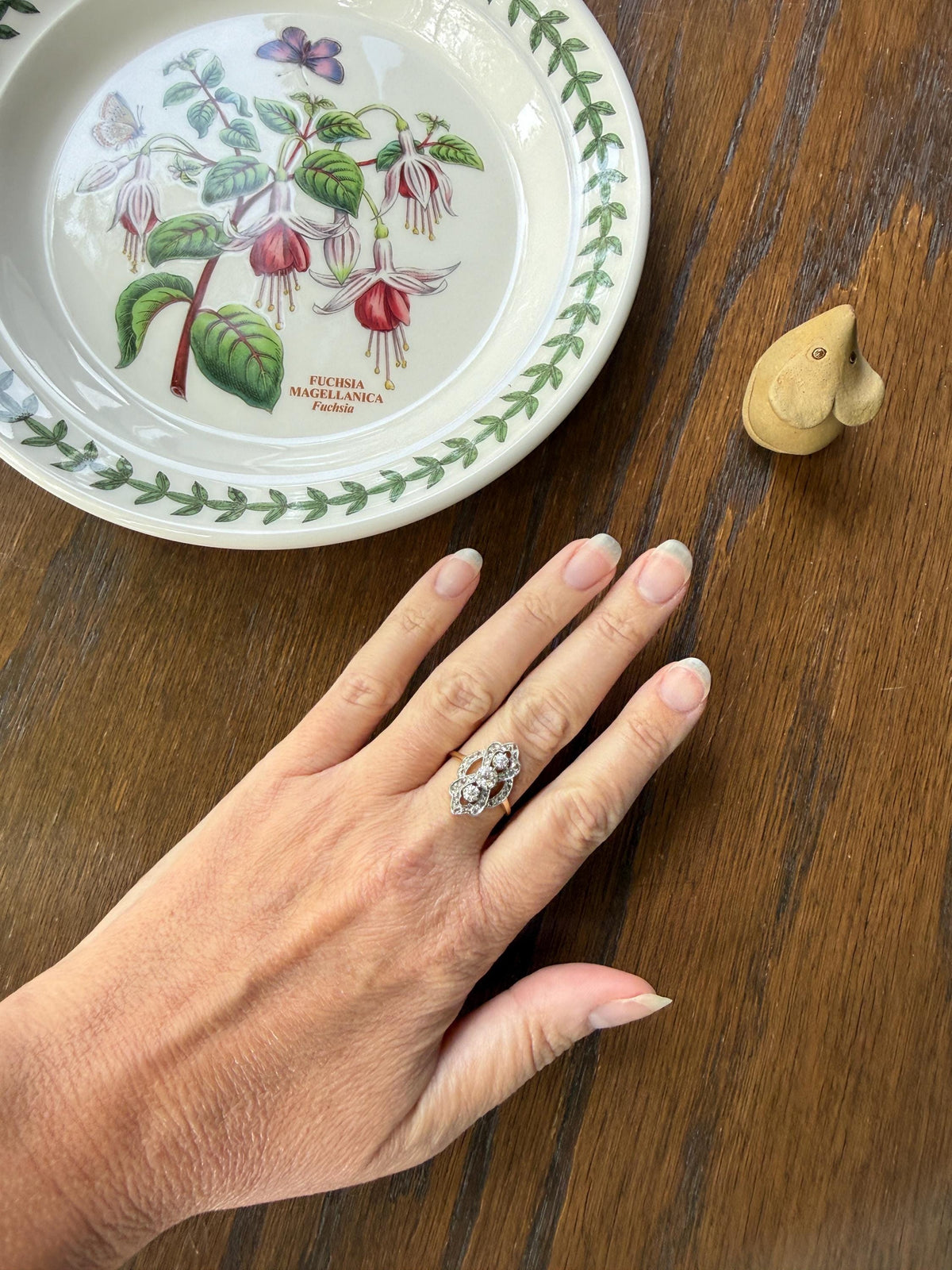 French Antique Belle Epoque Scrolled Shield Ring 1.3 Carats Natural Old Mine Rose Cut Diamond Ornate Art Nouveau 18k Gold Victorian