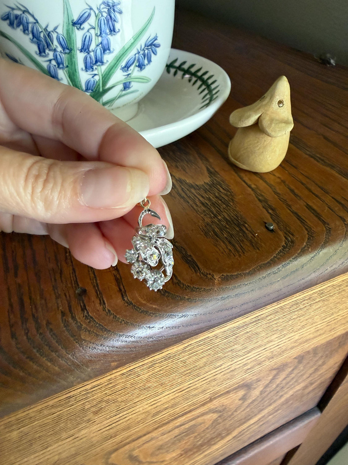 Floral Antique 1.75 Carats Chunky Natural Old Mine Cut DIAMOND 18k Gold Silver French Cluster Pendant Leaf Giardinetti Peruzzi Elongated