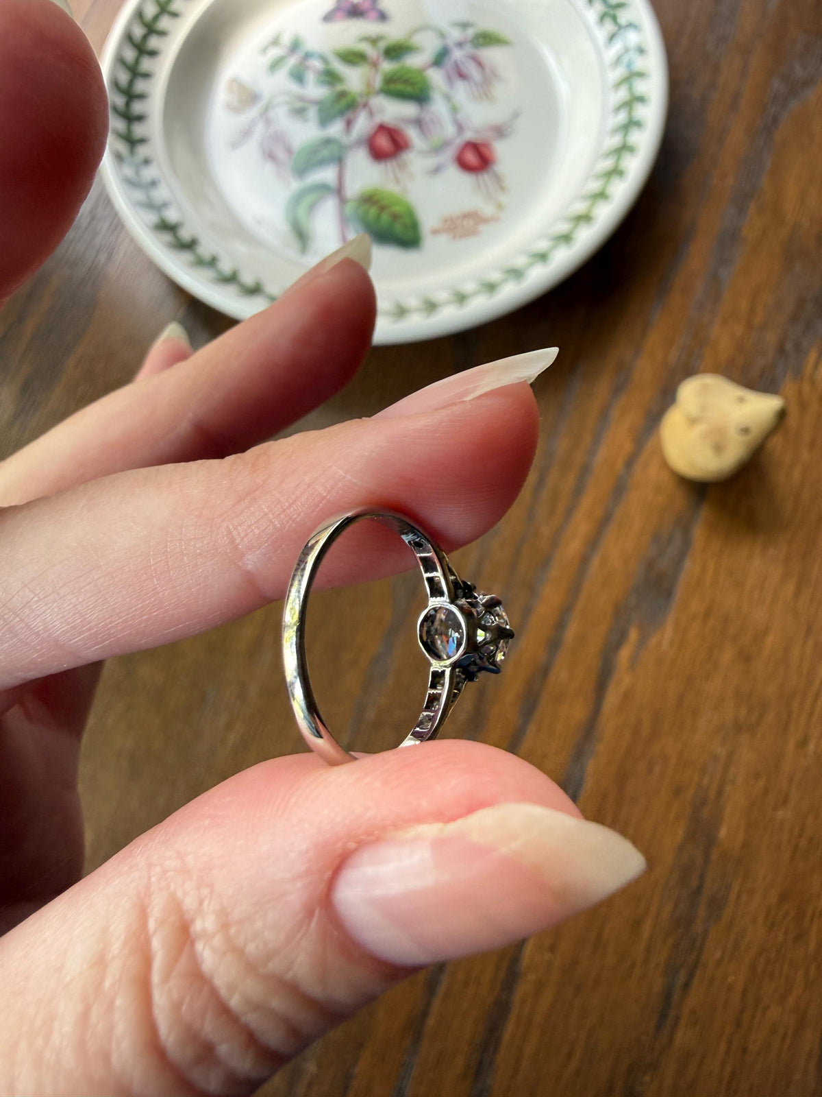 Antique Art Deco One Carat + Natural Old European Cut DIAMOND Solitaire Engagement Ring Old Mine Stacker 18k White Gold Wedding