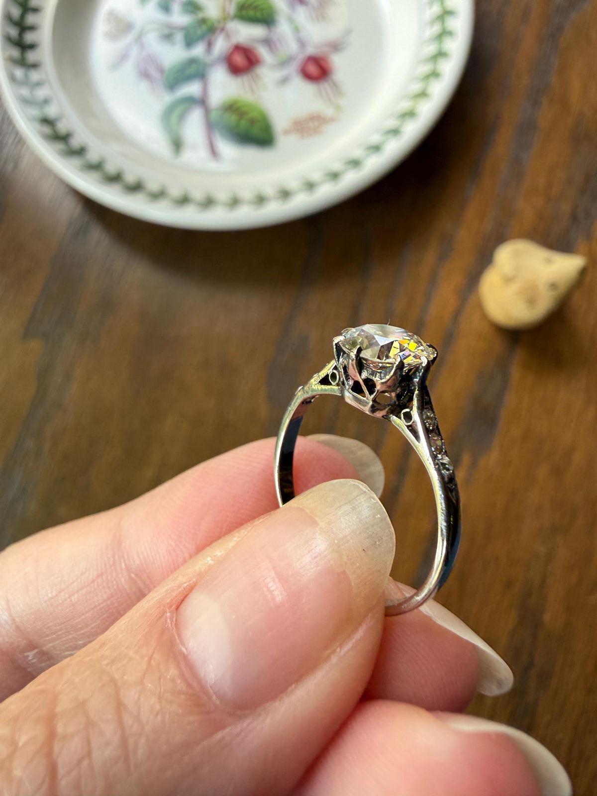 Antique Art Deco One Carat + Natural Old European Cut DIAMOND Solitaire Engagement Ring Old Mine Stacker 18k White Gold Wedding