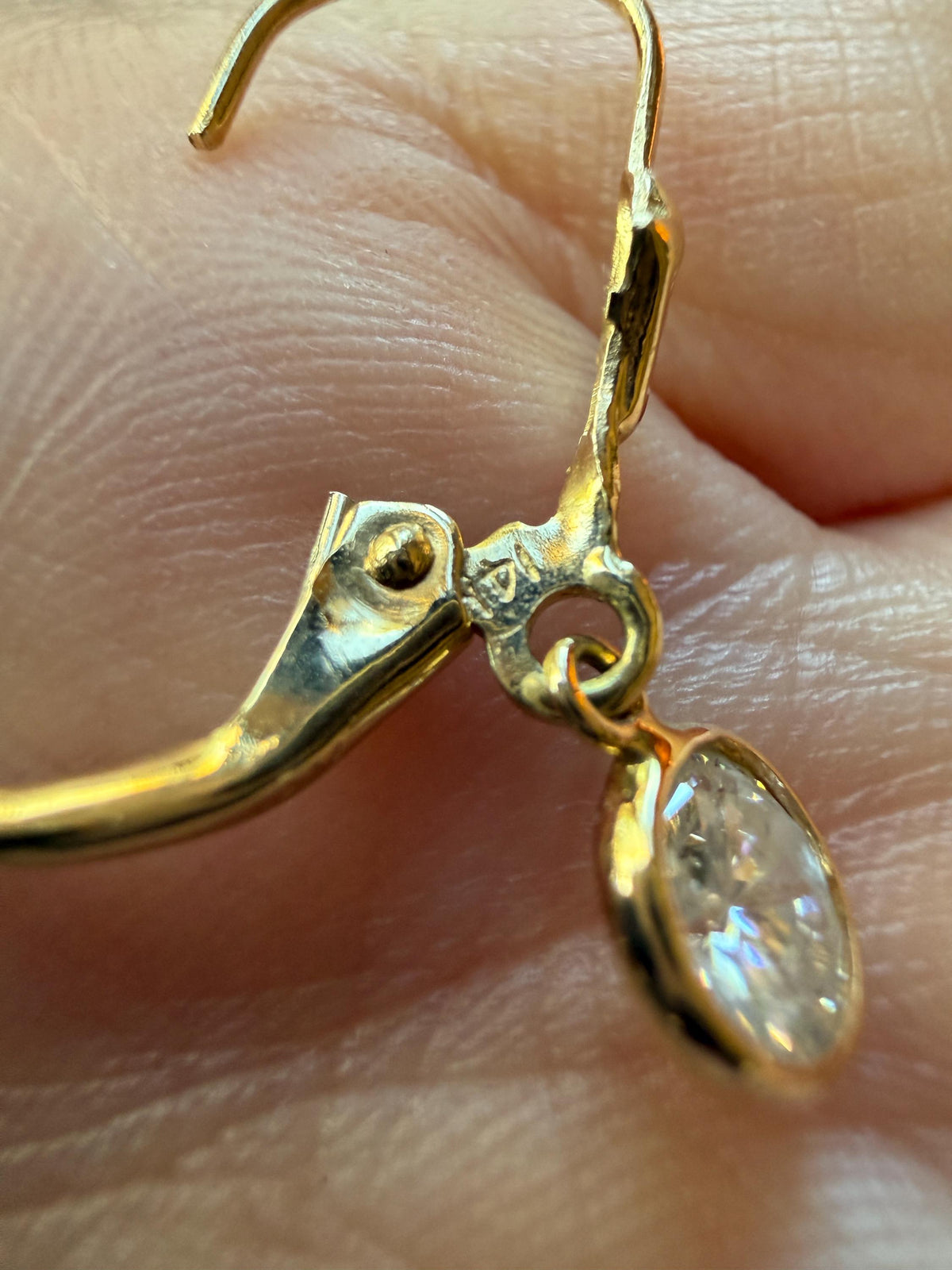 Vintage Dangle Earrings One Carat Tdw Natural Brilliant Cut DIAMOND 14k Gold Bezel Set Arrow Sparklers 1Ctw