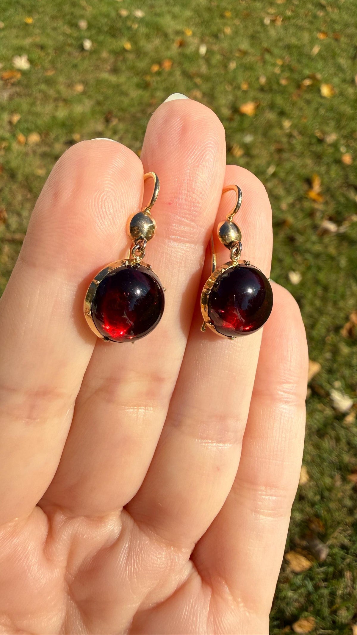 Antique Juicy GARNET Earrings French 18k Gold Collet Set Dangle Glowing Gumdrops Holiday Gift Crimson Berry Red Drops Georgian Victorian