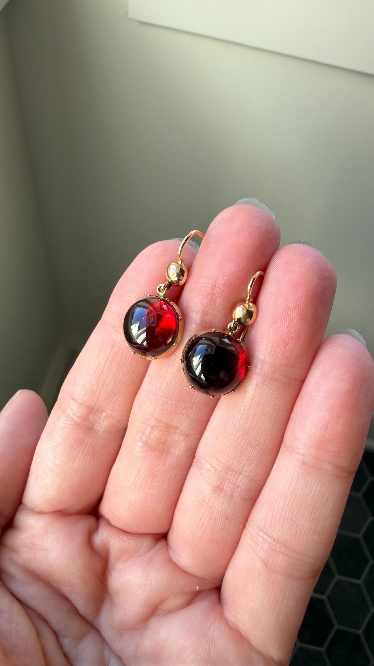 Antique Juicy GARNET Earrings French 18k Gold Collet Set Dangle Glowing Gumdrops Holiday Gift Crimson Berry Red Drops Georgian Victorian
