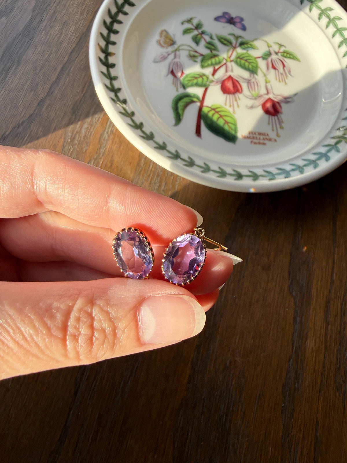 Victorian Antique 9k GOLD Purple Amethyst Dangle EARRINGS Ornate Crown Prong Oval Violet Lilac Lavender Bridal Wedding Something Old